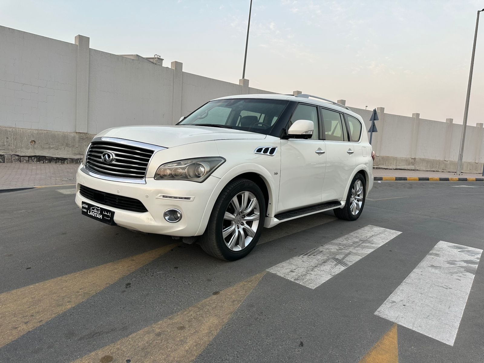 Infiniti QX80 2014