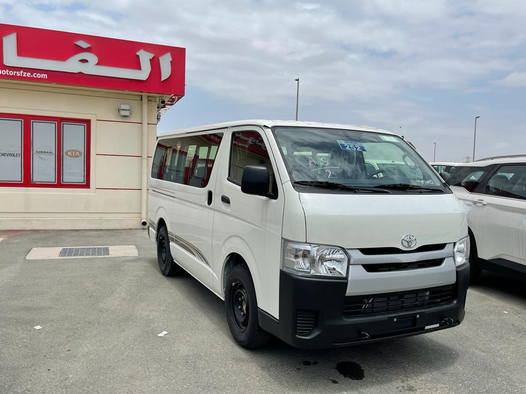 تويوتا هاياس 2025 2.5L