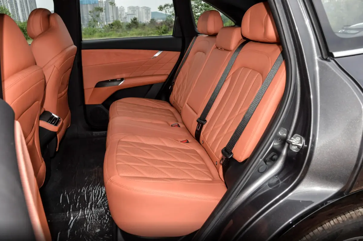 Discover Changan Changan CS75 Plus Exterior Interior Images.Find all aspects and details of cars.