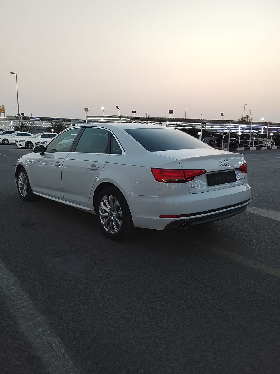 أودي A4 2018 1.4L