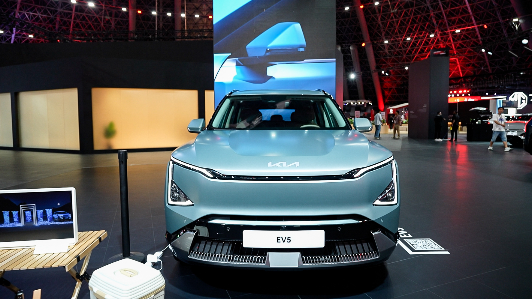 https://gcc-1307444343.cos.accelerate.myqcloud.com/cc/car-image/2d2d4036