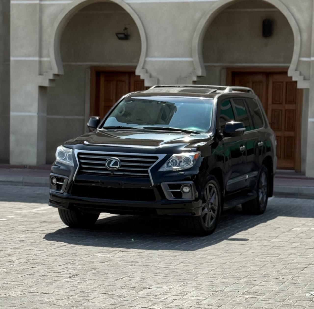 Lexus LX 2015