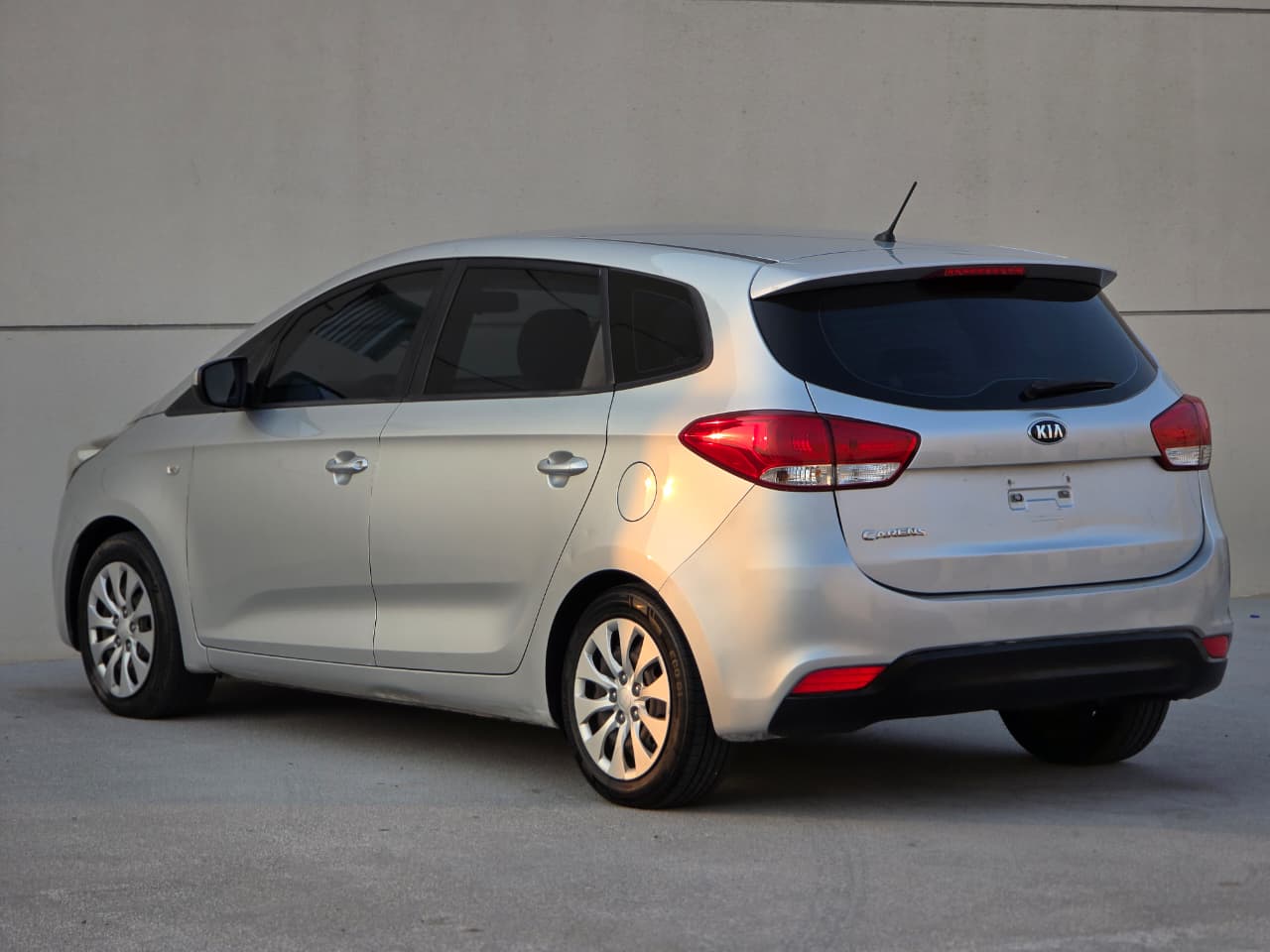Kia Carens 2017