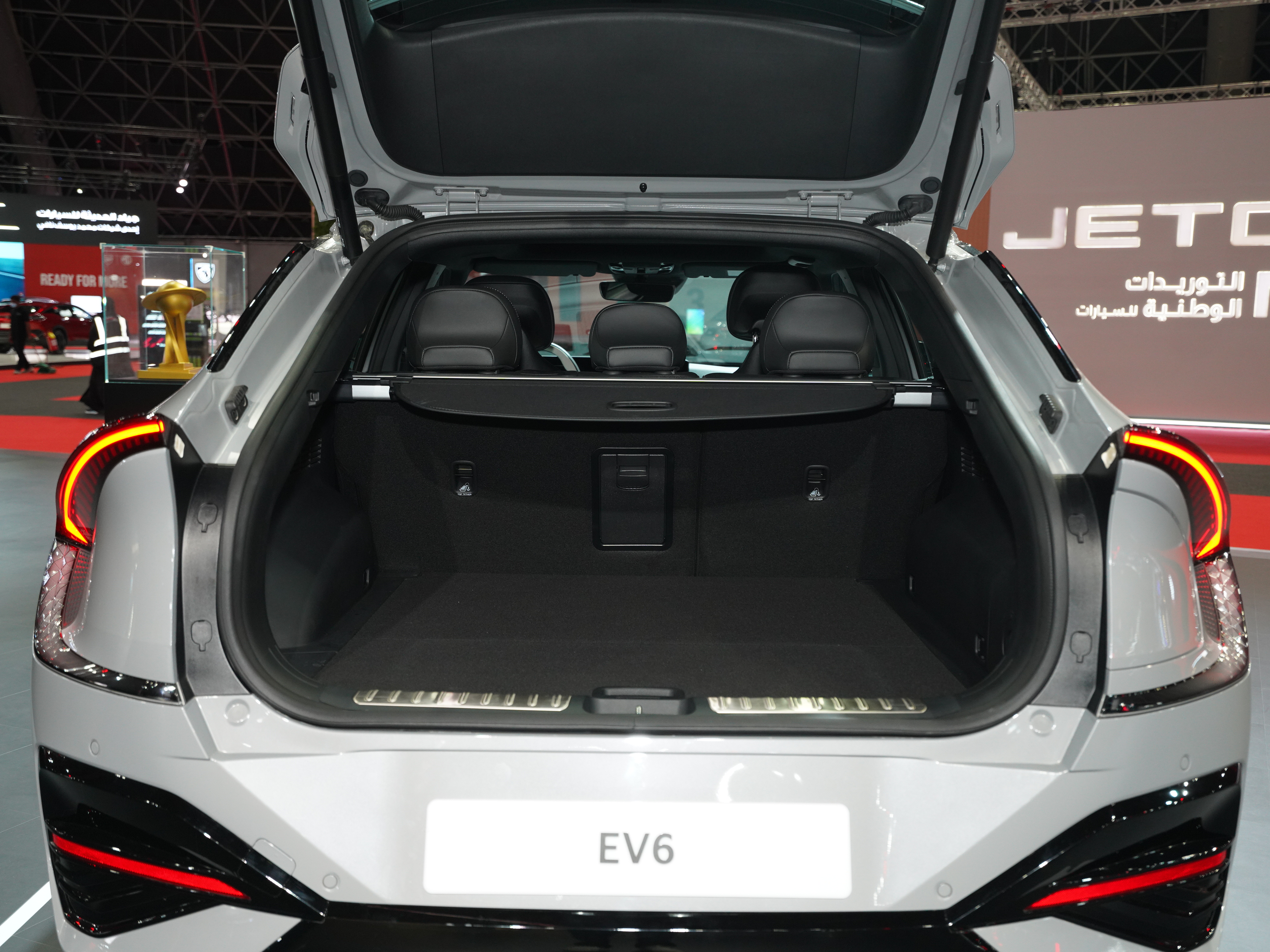 https://gcc-1307444343.cos.accelerate.myqcloud.com/cc/car-image/324b1115
