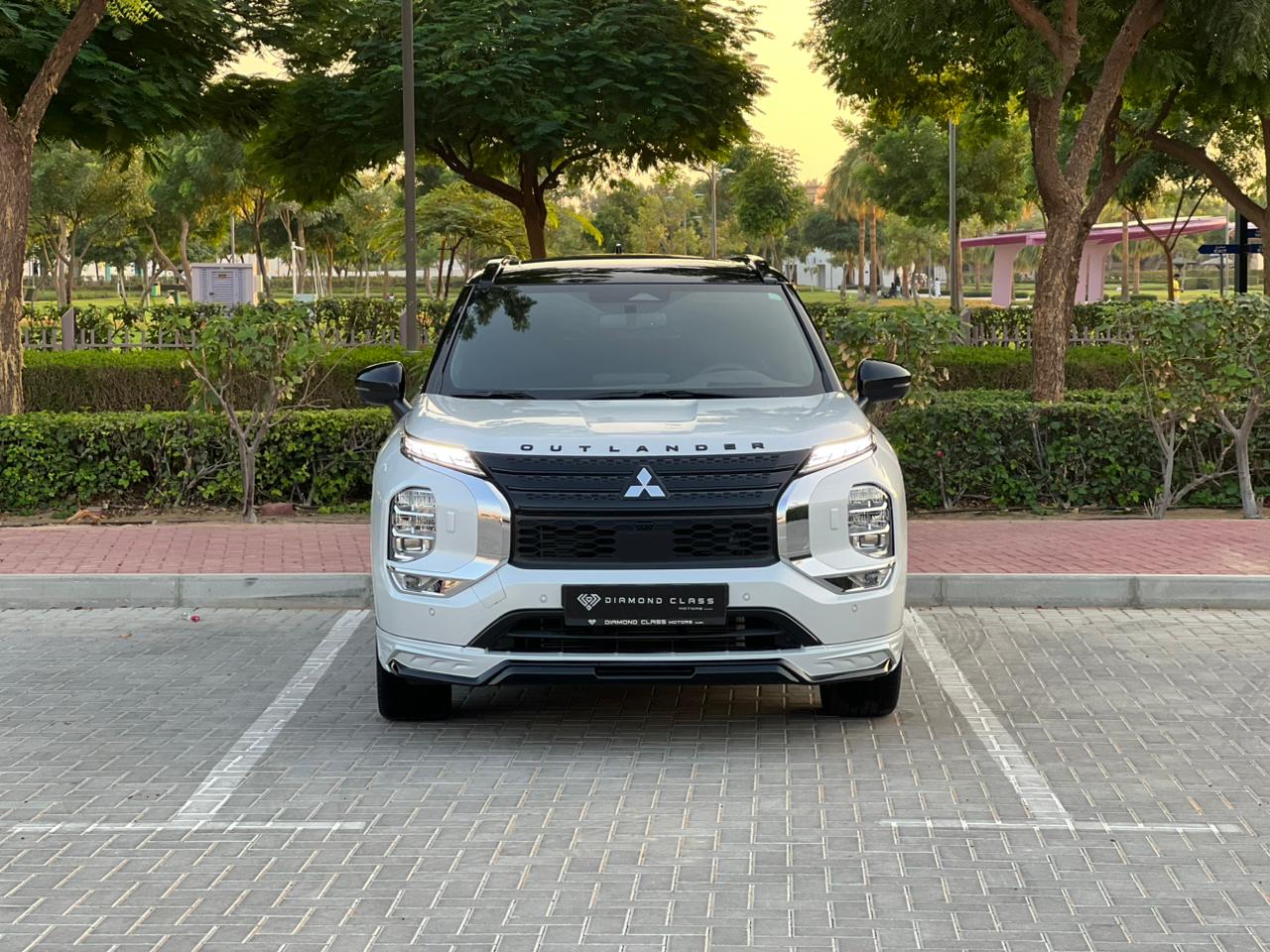 Mitsubishi Outlander 2025