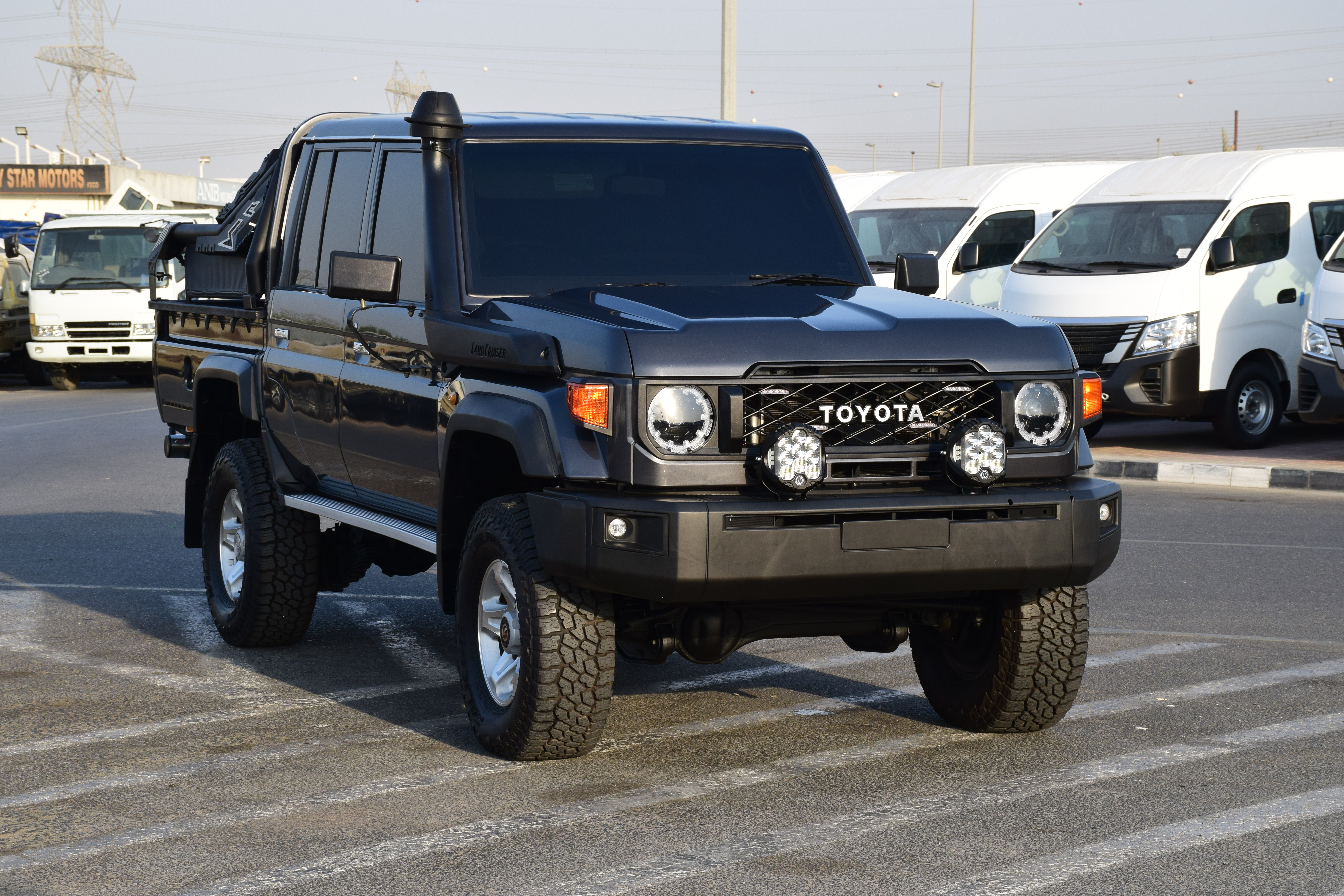 Toyota Land Cruiser Pick Up 2017 4.5L