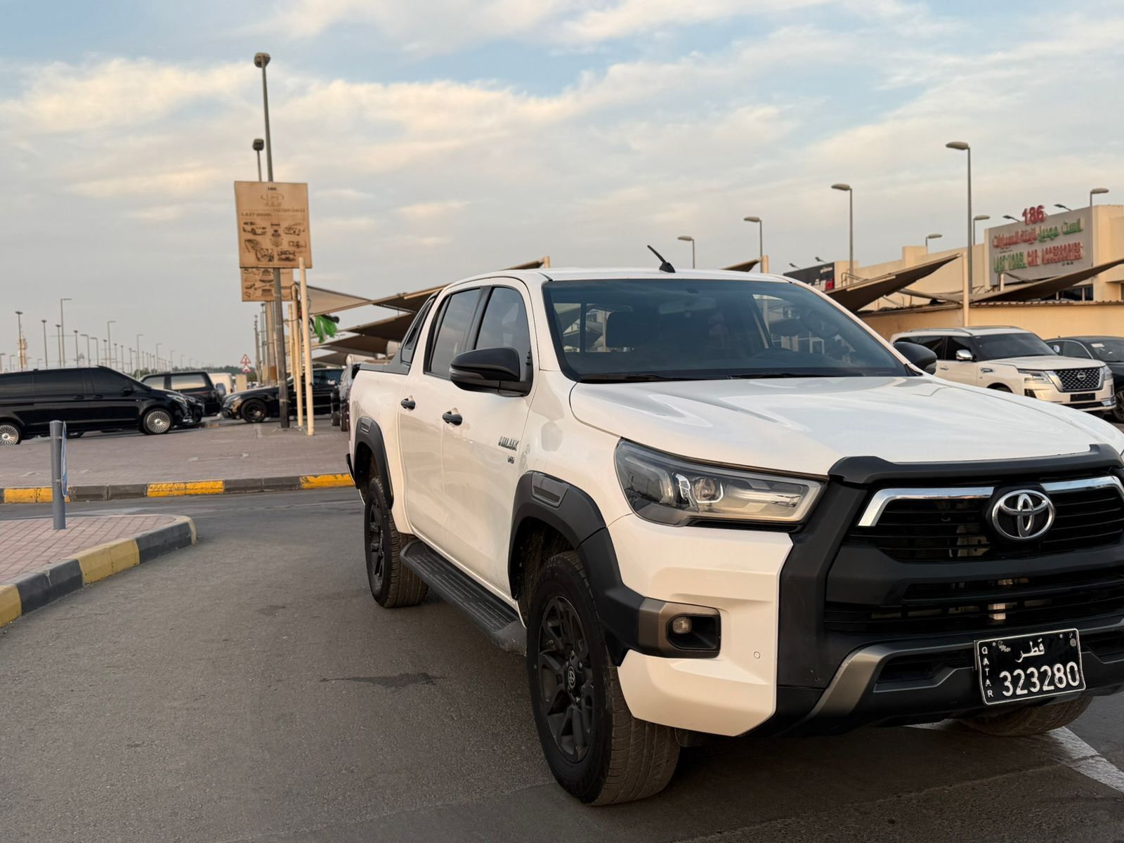 تويوتا هيلوكس 2021