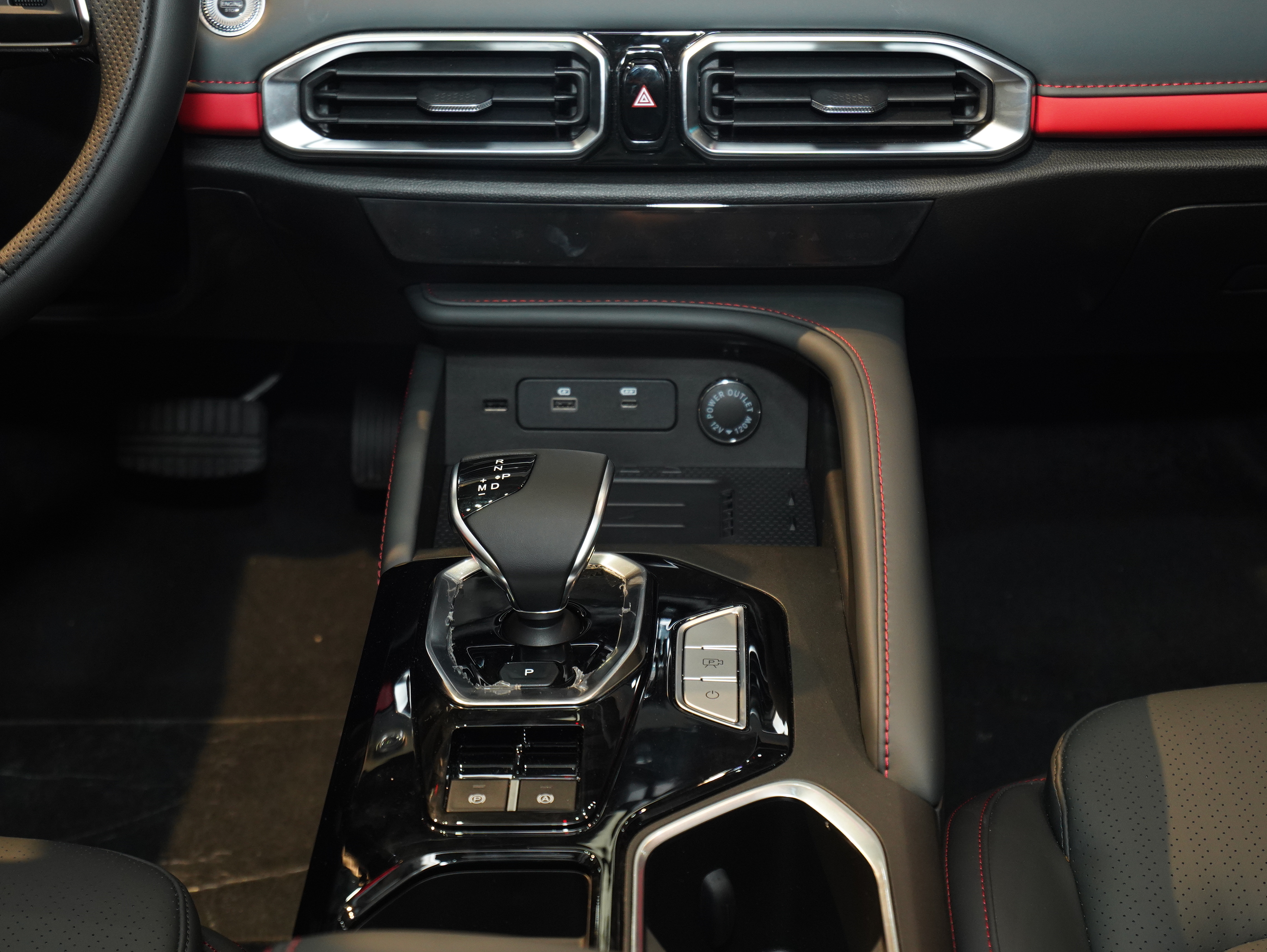 الصورة interior 5 لطراز Jetour X50