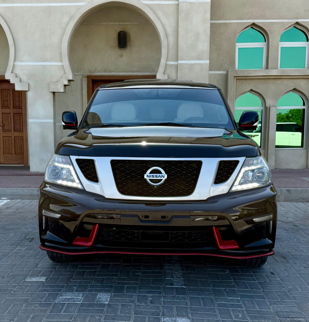 Nissan Patrol 2011