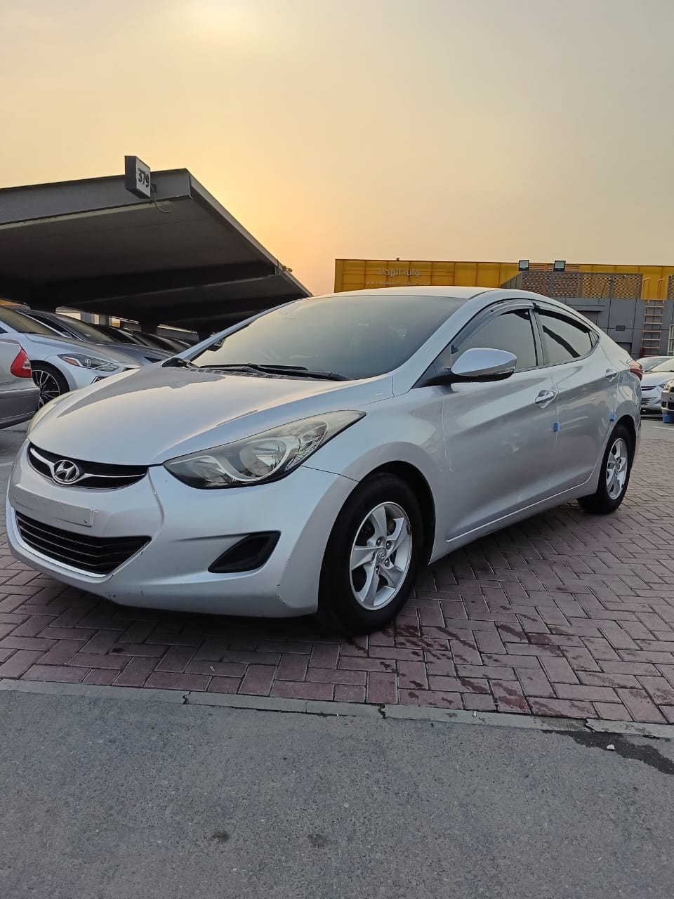 هيونداي إلانترا 2014