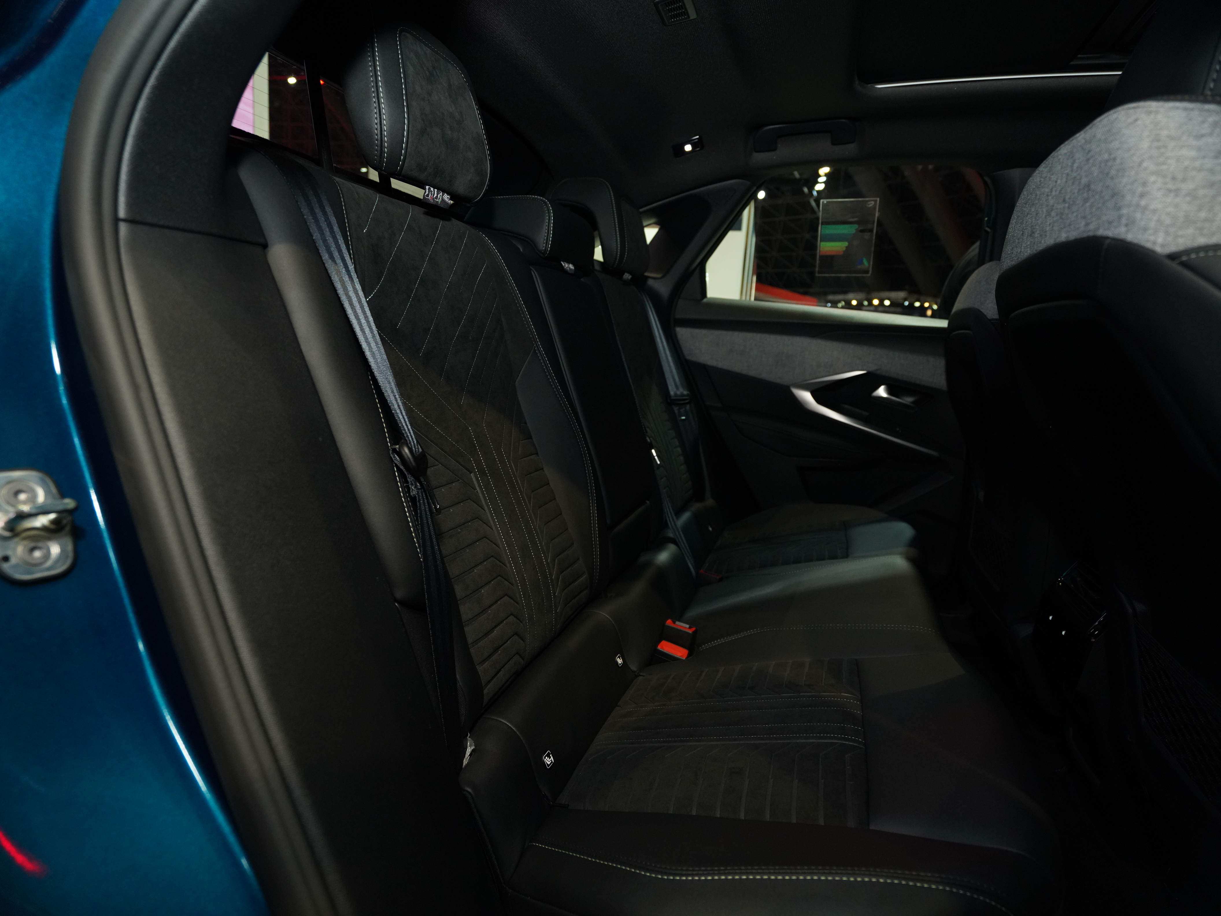 https://gcc-1307444343.cos.accelerate.myqcloud.com/cc/car-image/43343acc