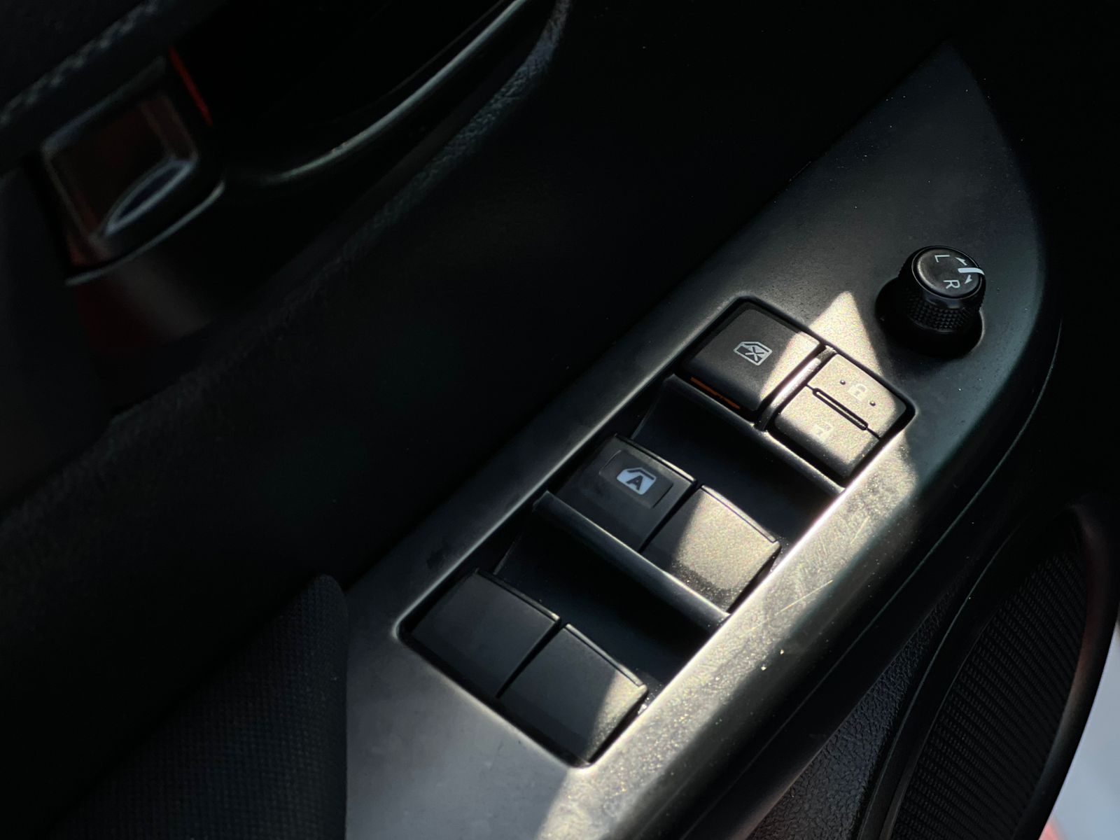 تويوتا هيلوكس 2023