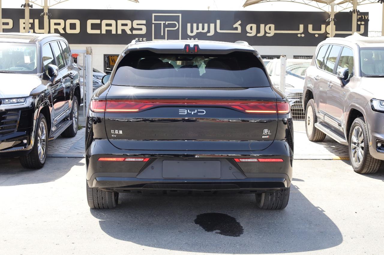 BYD Tang EV 2025