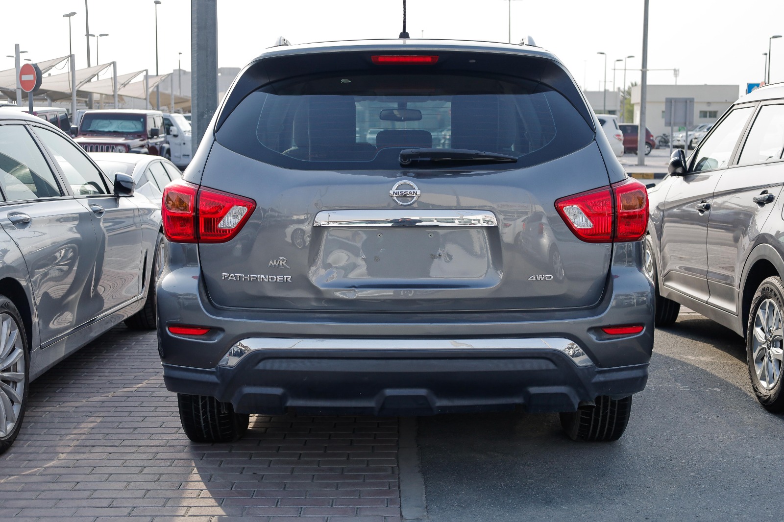Nissan Pathfinder 2020