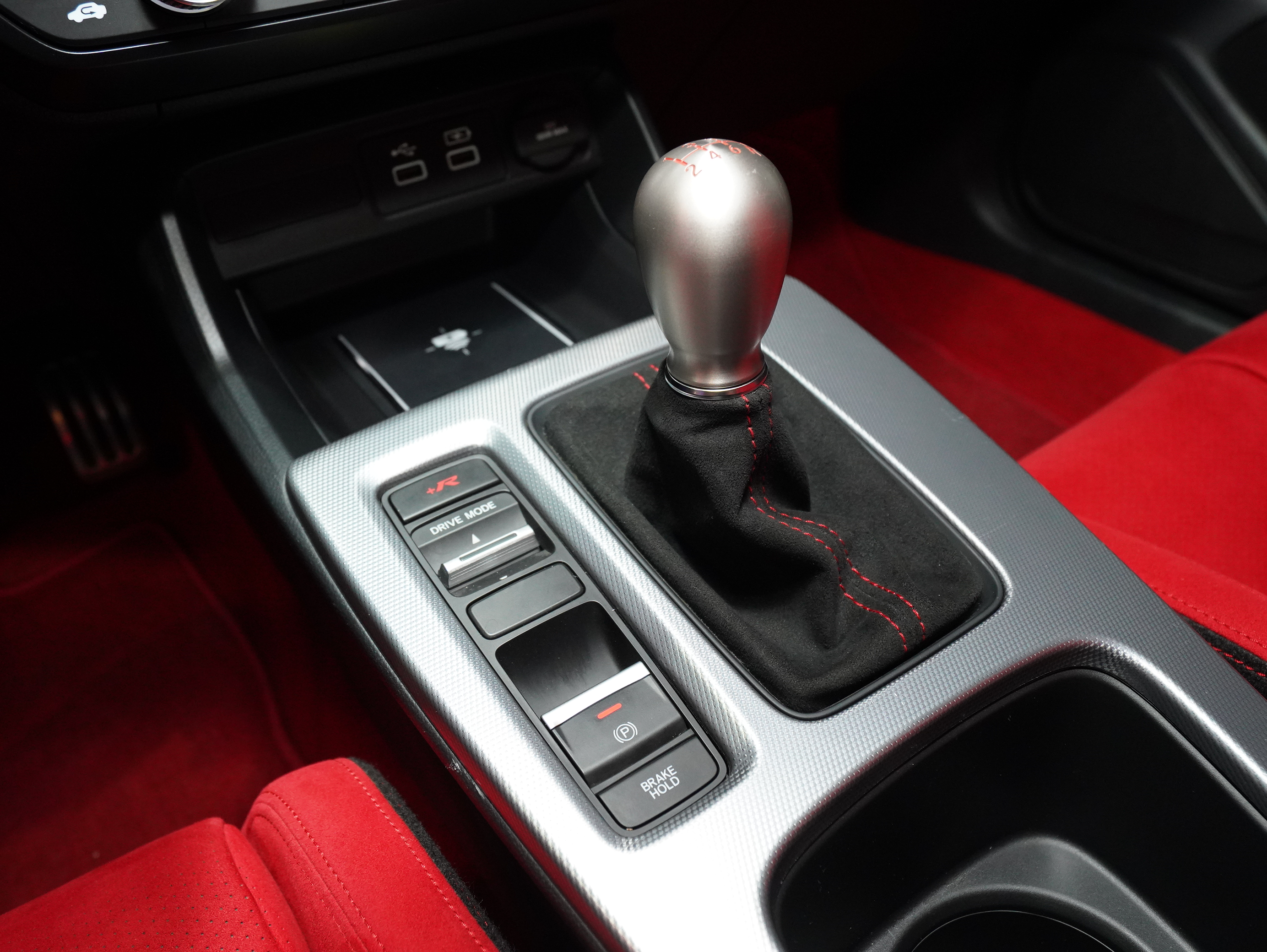 https://gcc-1307444343.cos.accelerate.myqcloud.com/cc/car-image/4658543c