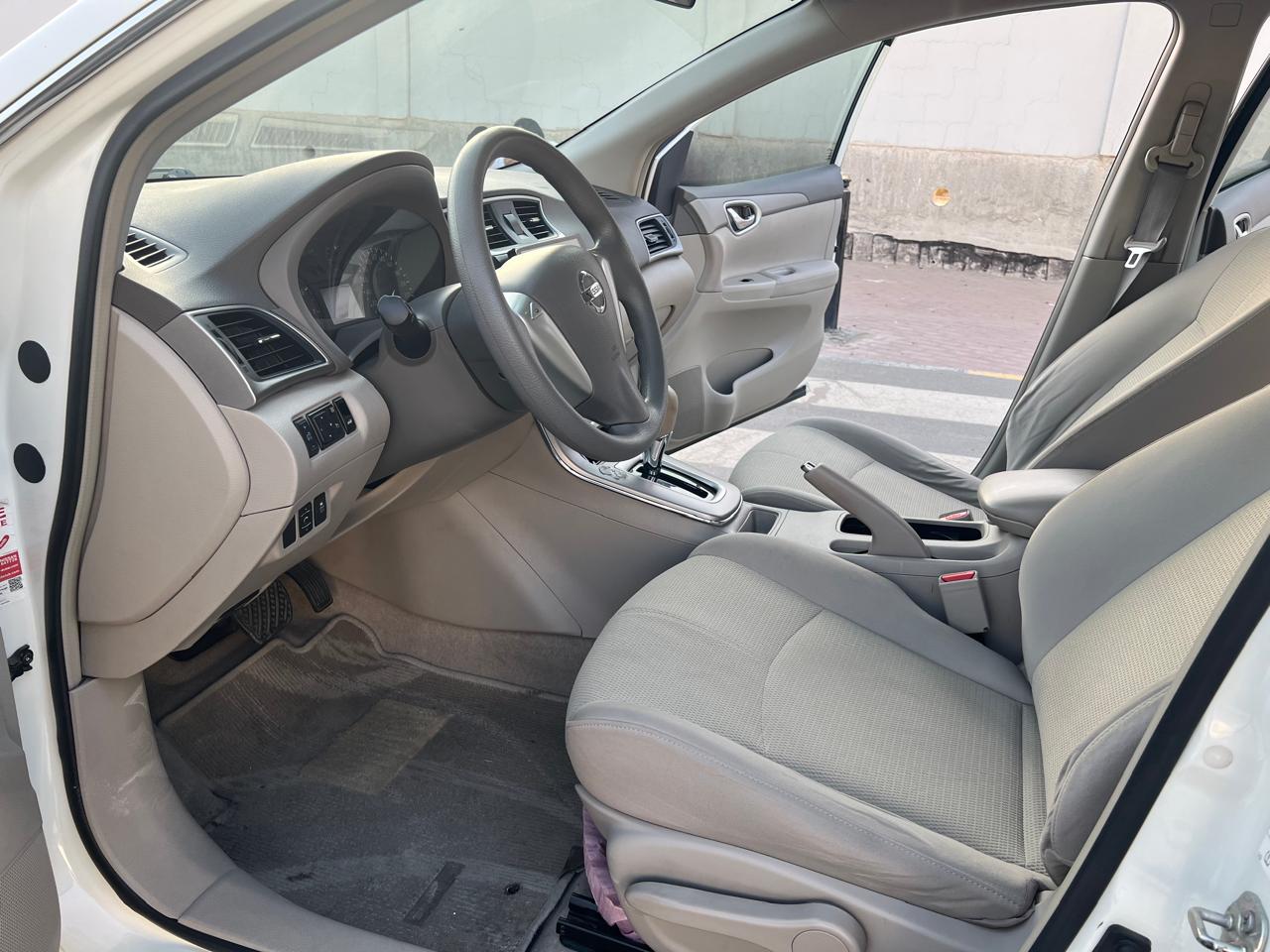 Nissan Sentra 2019