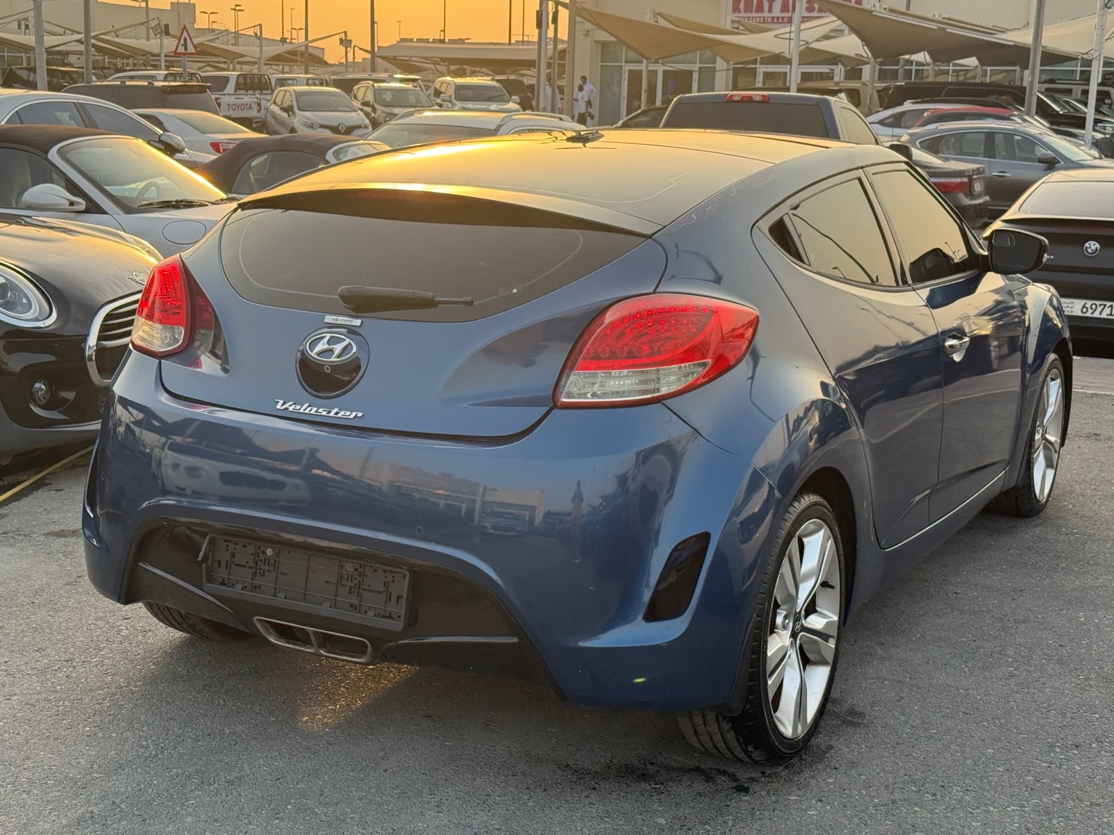 Hyundai Veloster 2012