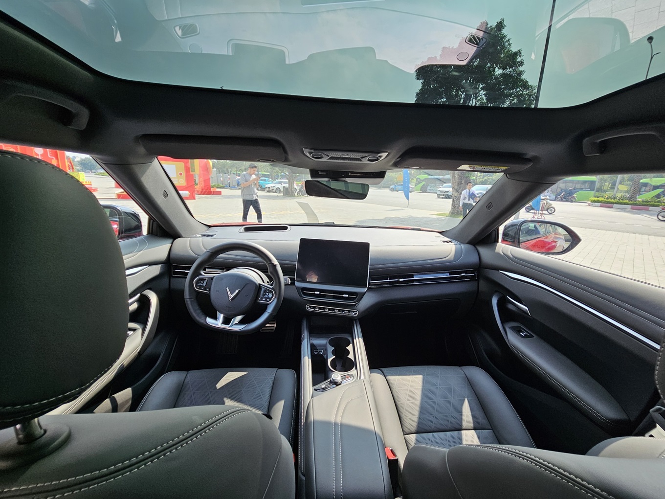 https://gcc-1307444343.cos.accelerate.myqcloud.com/cc/car-image/48367fb9