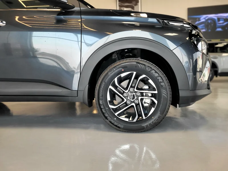 Kia Carens 2025 1.5L