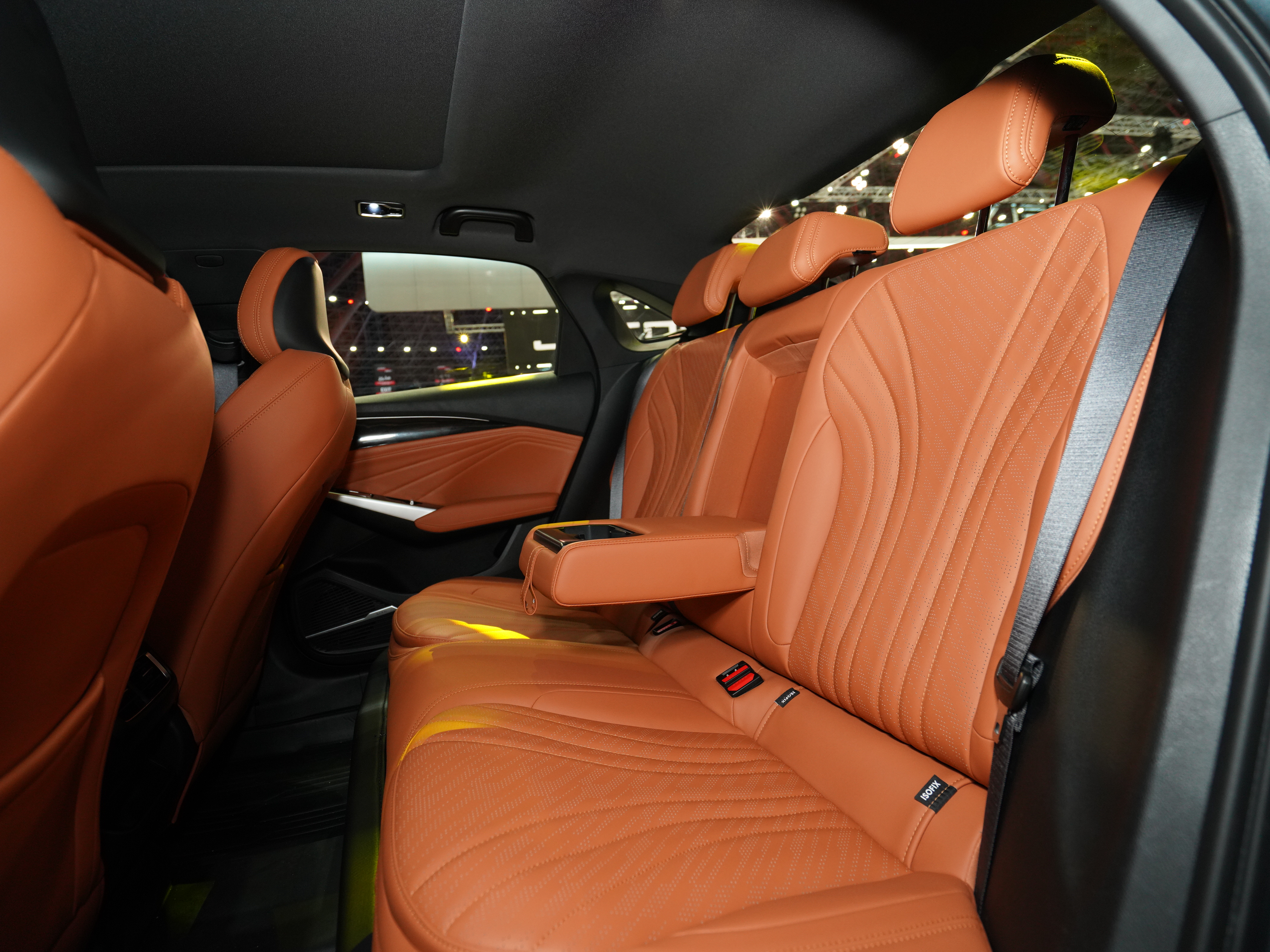 Discover Geely Geely Preface Exterior Interior Images.Find all aspects and details of cars.