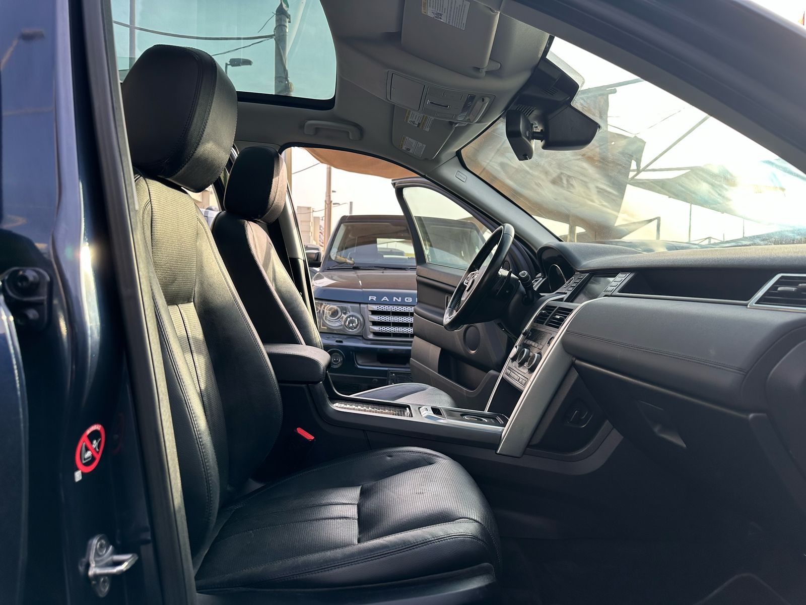 Land Rover Discovery 2016