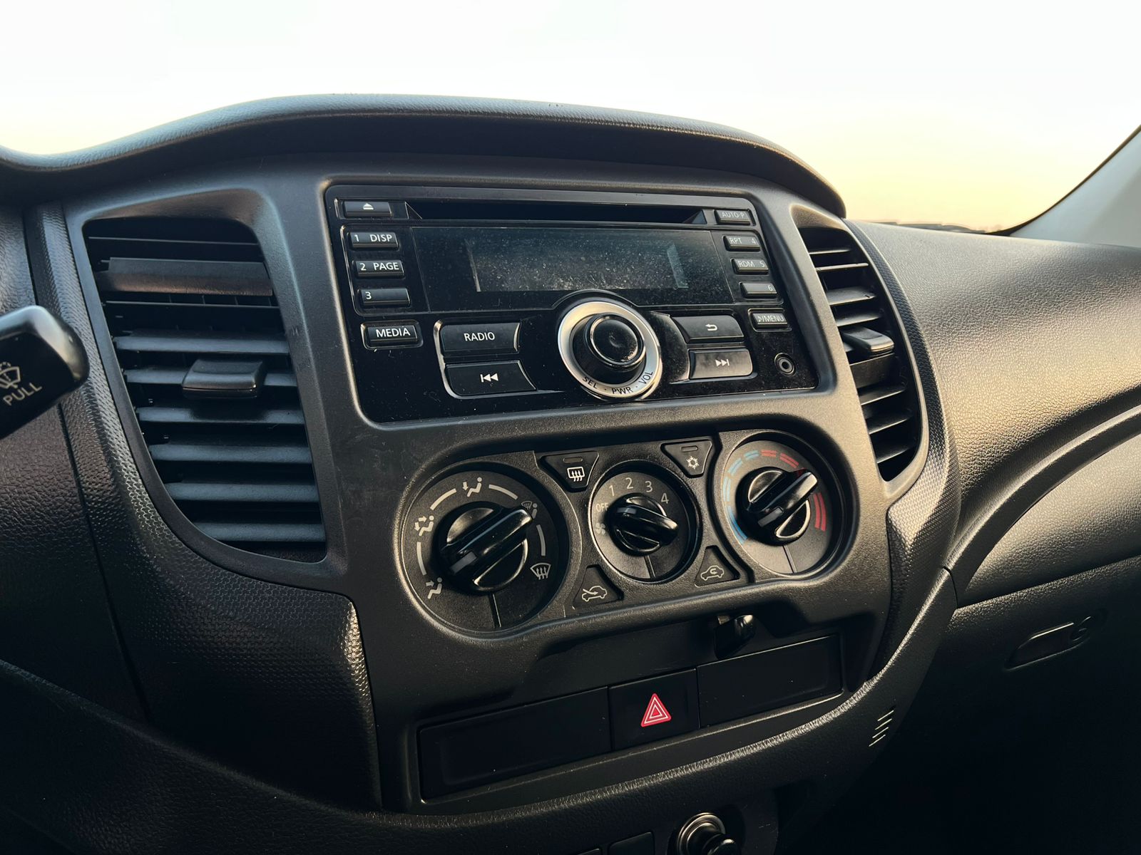 ميتسوبيشي L200 2021