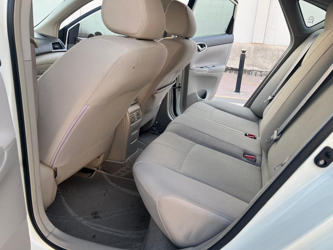 Nissan Sentra 2019