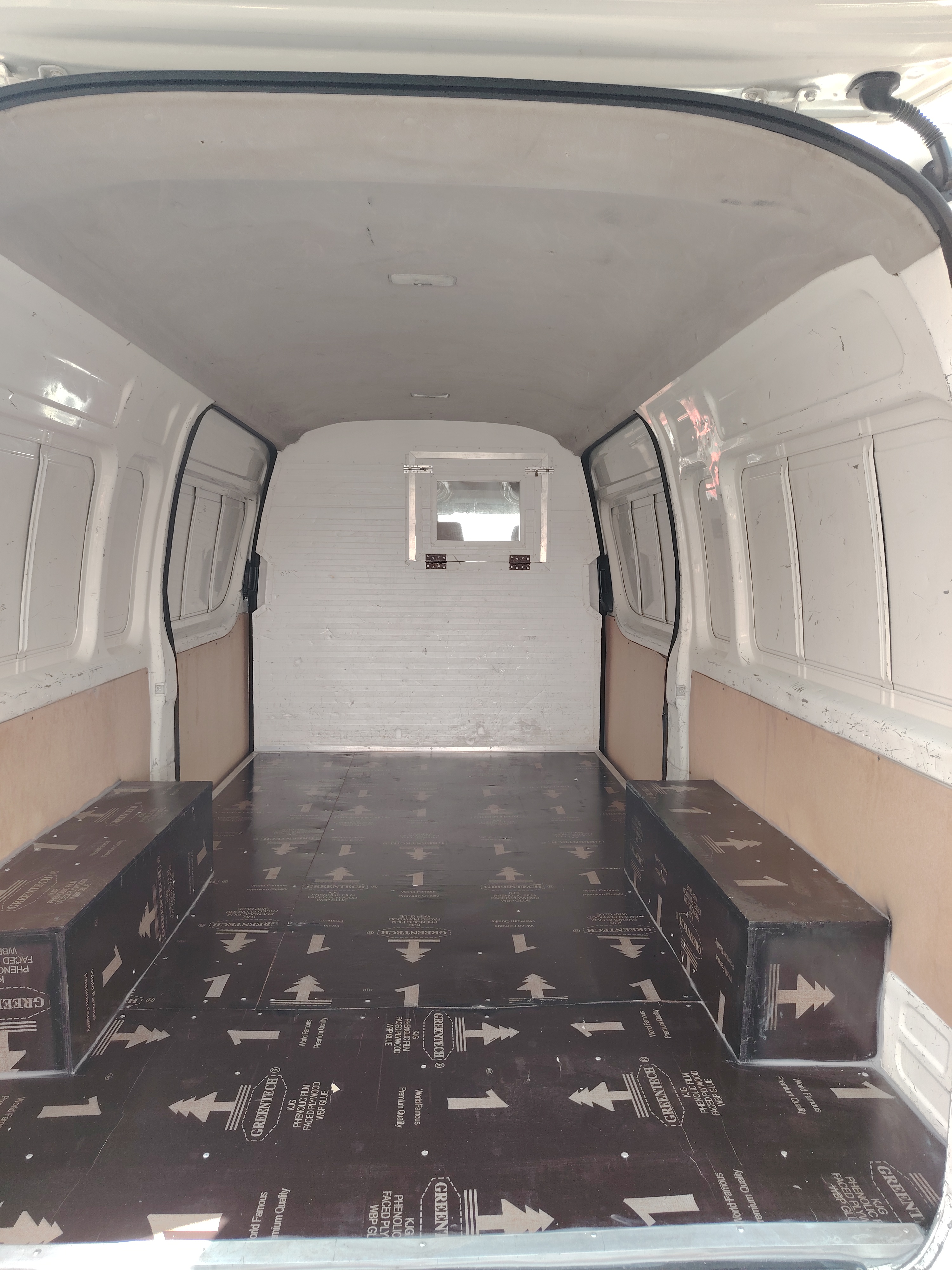 Toyota Hiace 2021 3.5L