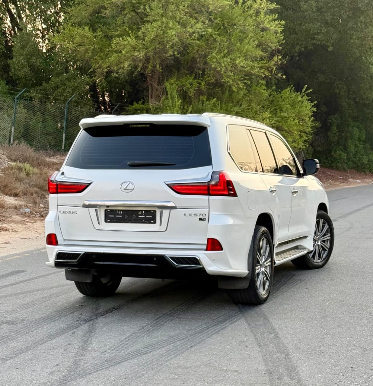 Lexus LX 2017