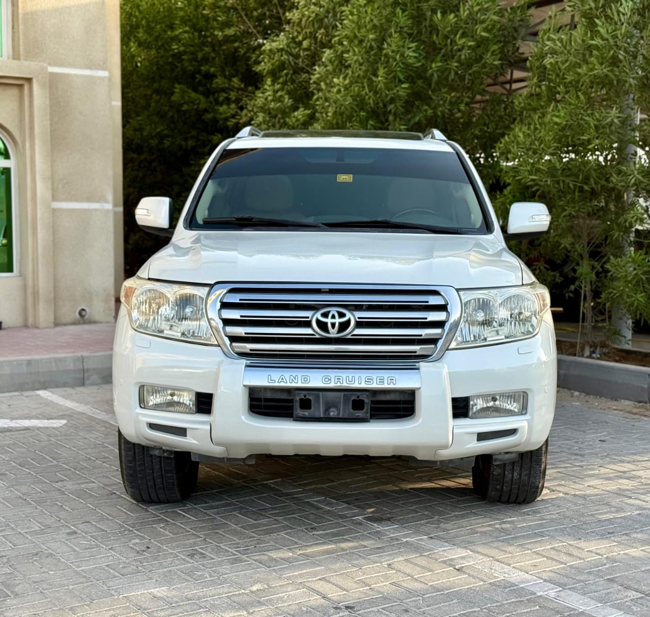 تويوتا لاند كروزر 2011
