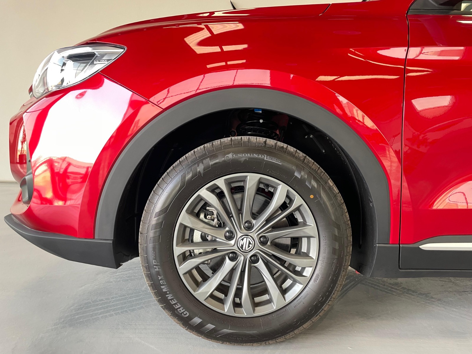 MG ZS 2025 1.5L