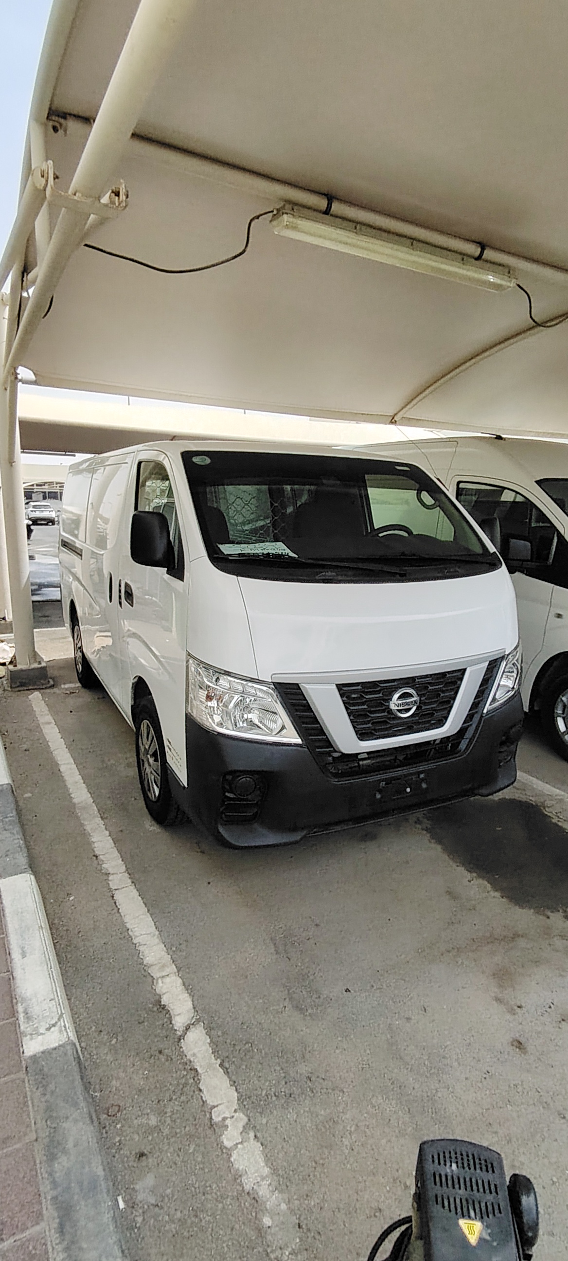 Nissan Urvan 2022 2.4L