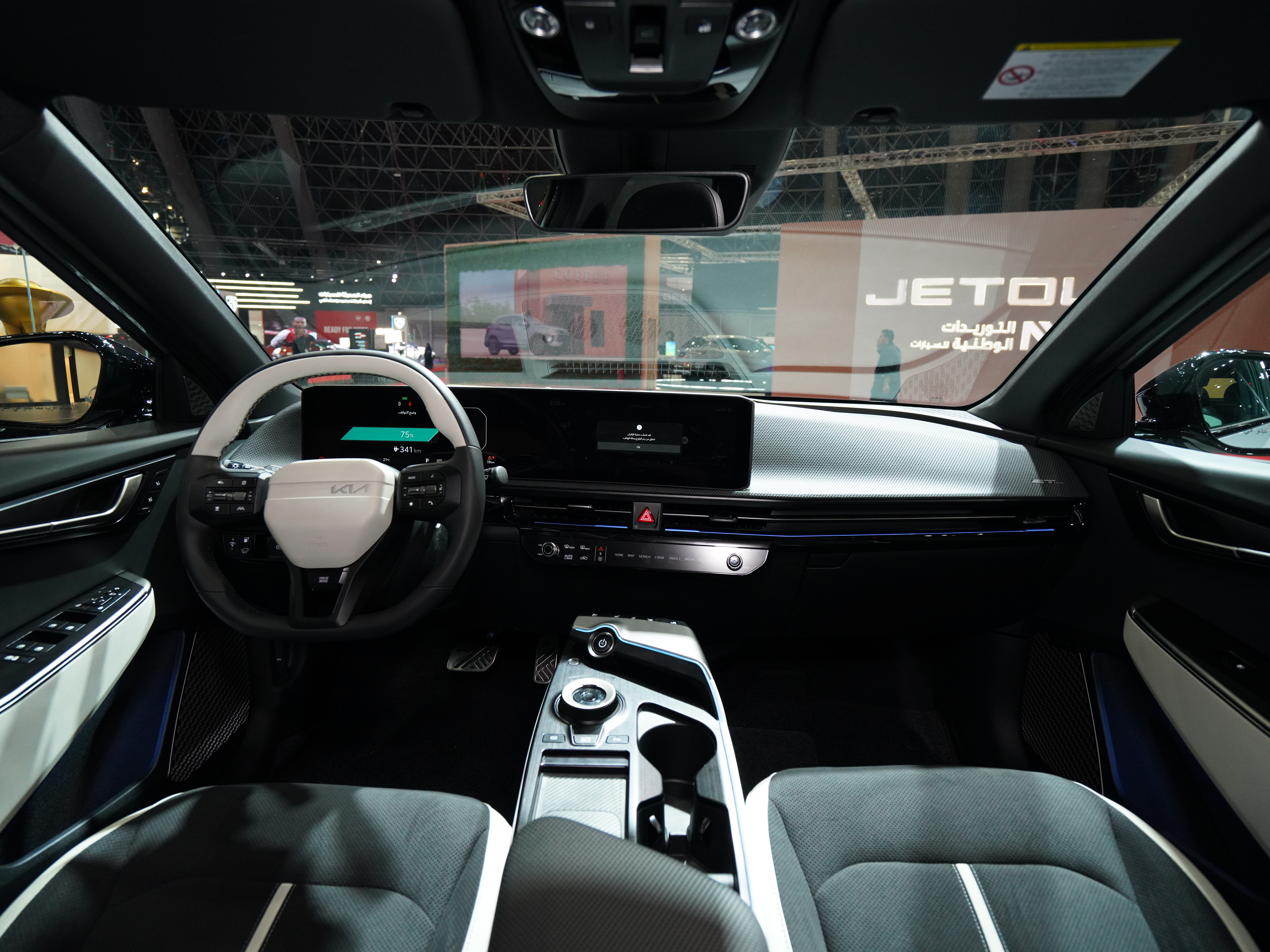 https://gcc-1307444343.cos.accelerate.myqcloud.com/cc/car-image/5aa1a23e