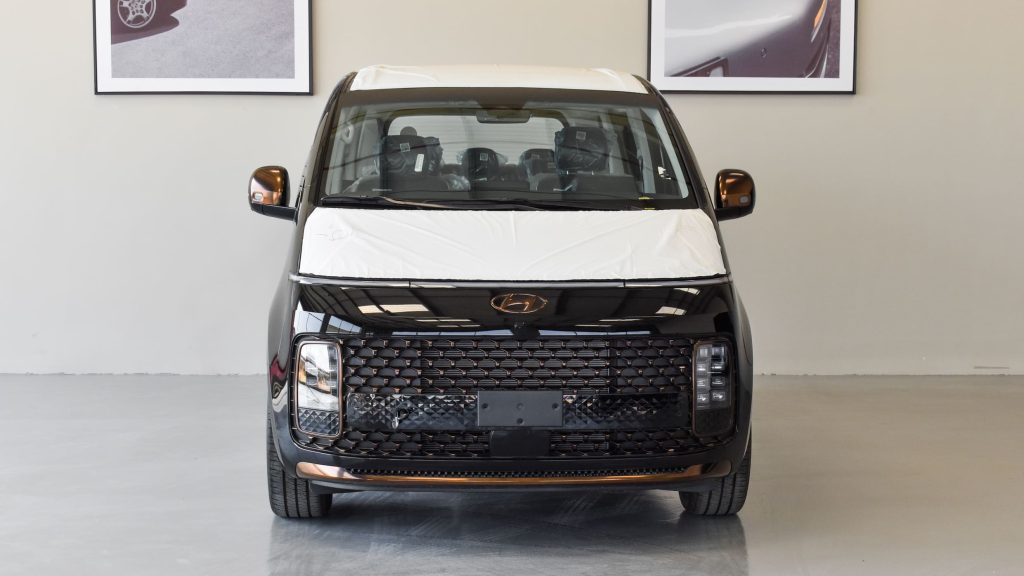 Hyundai Staria 2025 3.5L