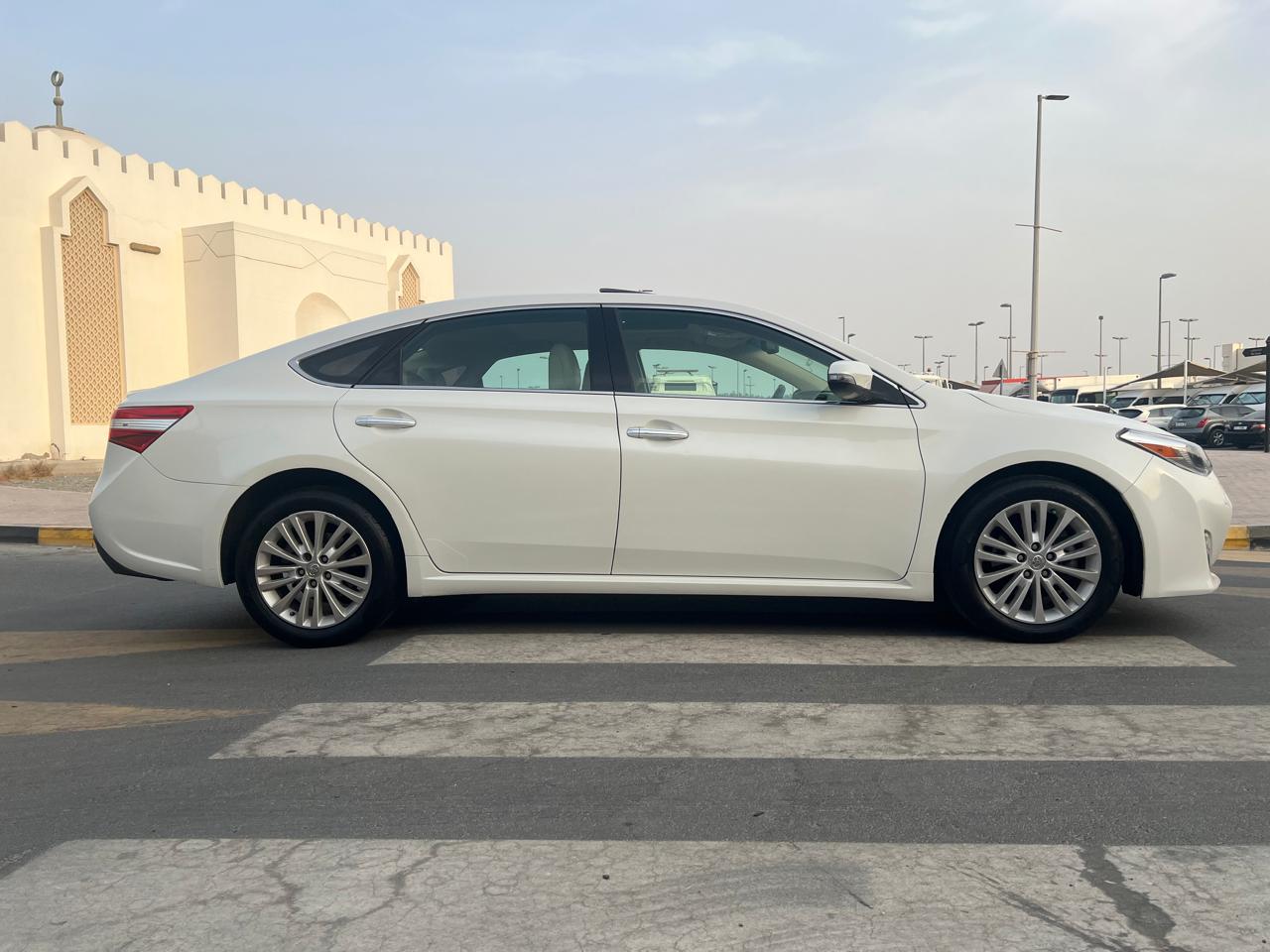 Toyota Avalon 2013