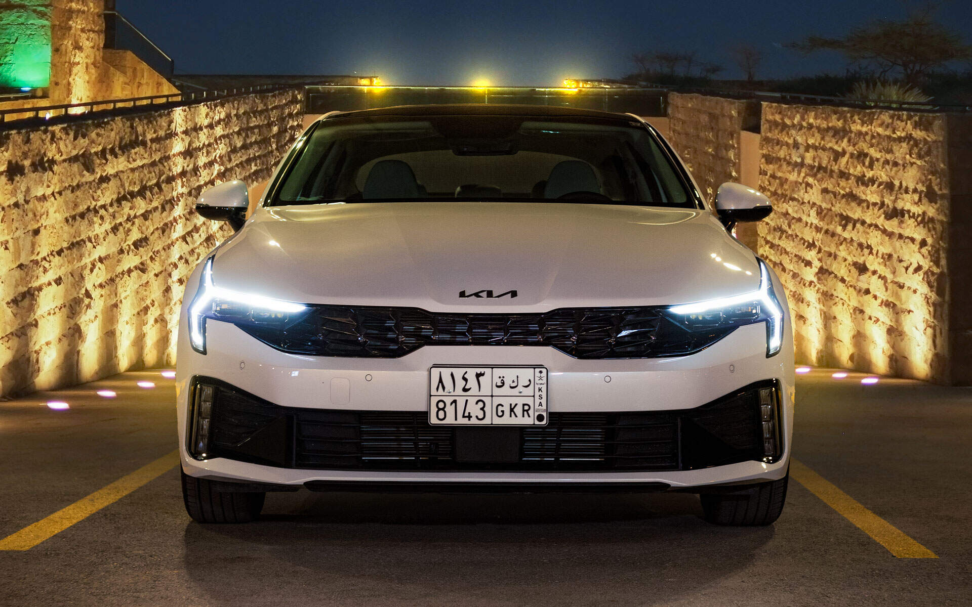 https://gcc-1307444343.cos.accelerate.myqcloud.com/cc/car-image/60fe33a8