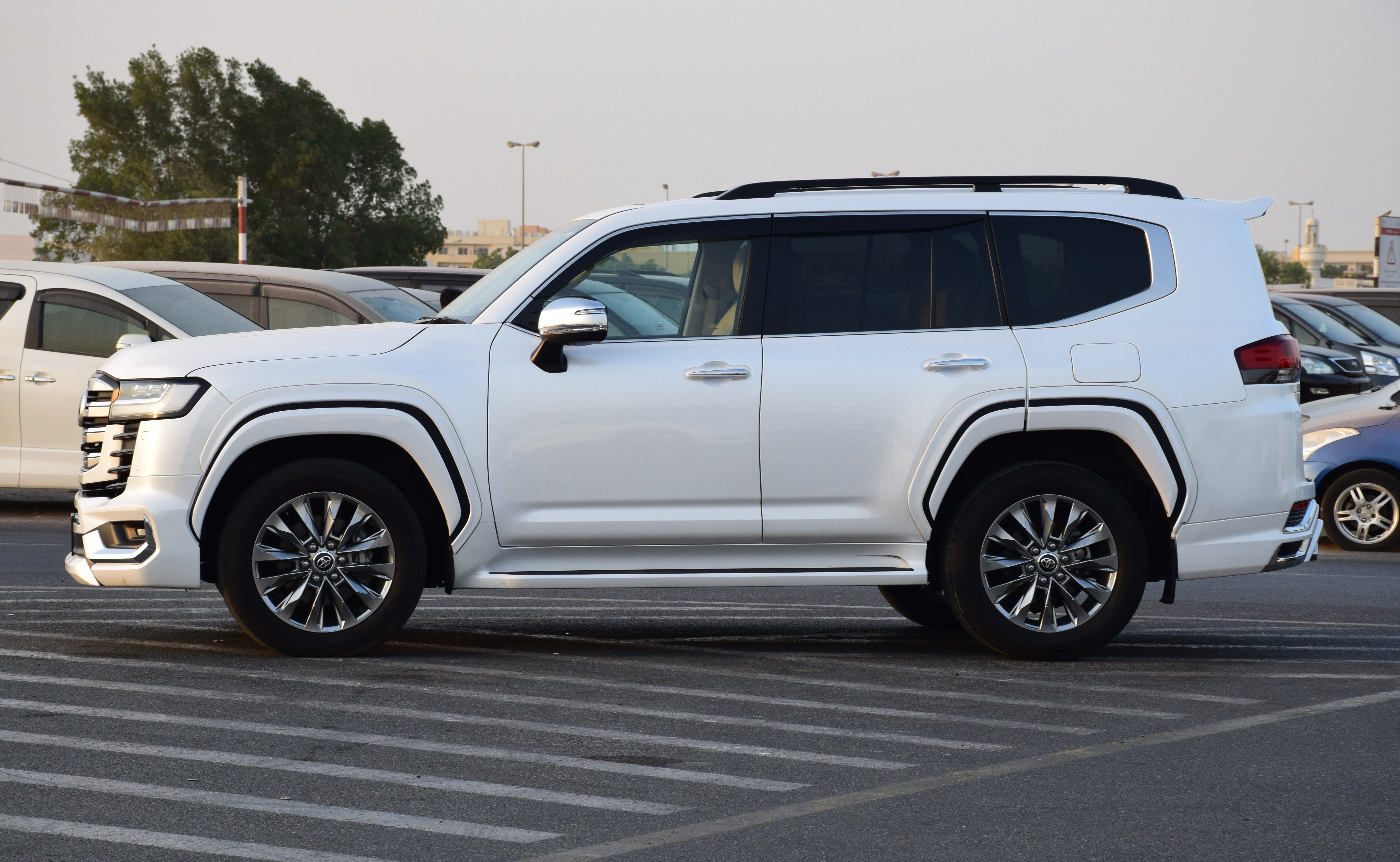 Toyota Land Cruiser 2023 3.5L