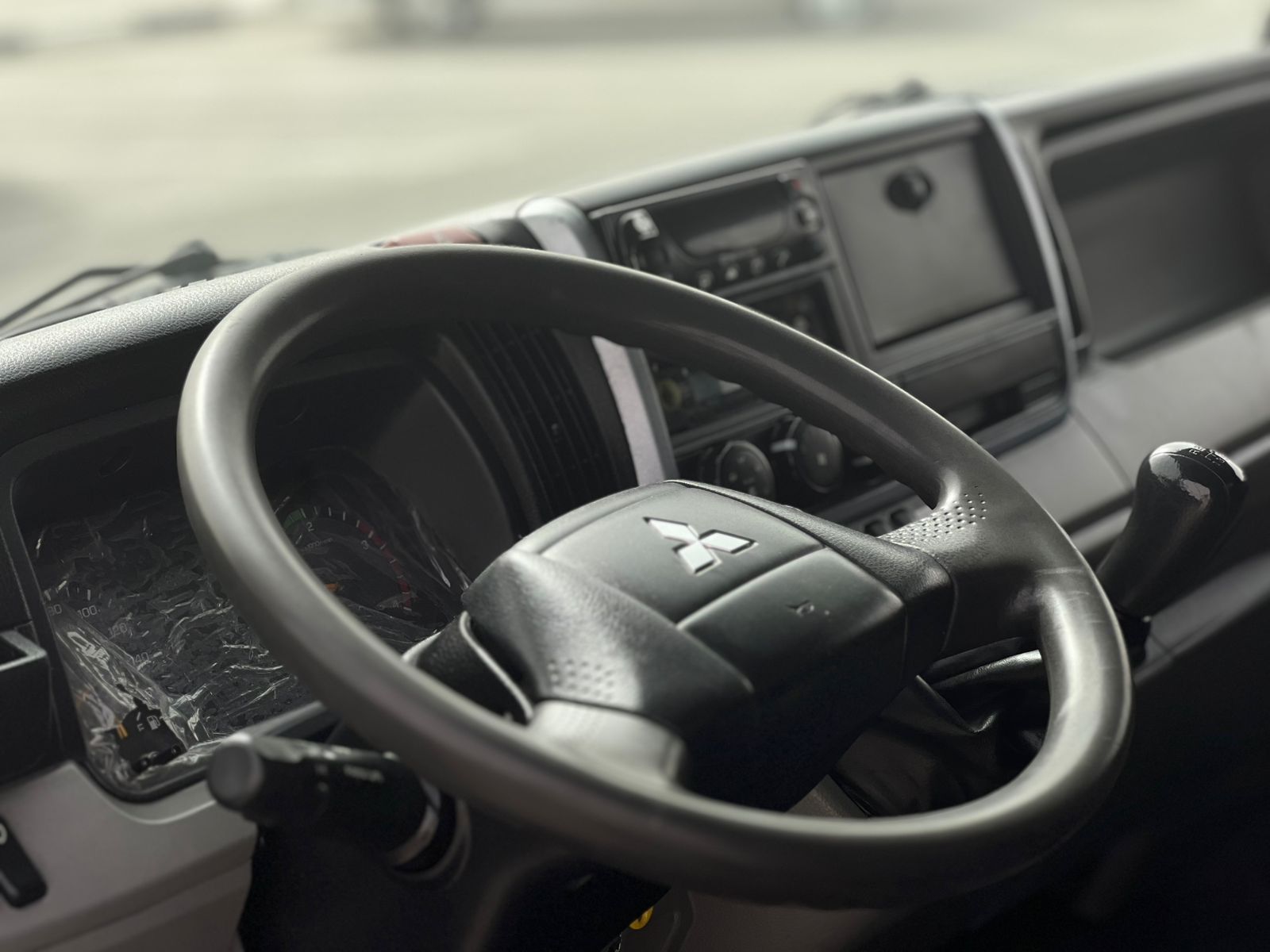 Mitsubishi Canter 2020