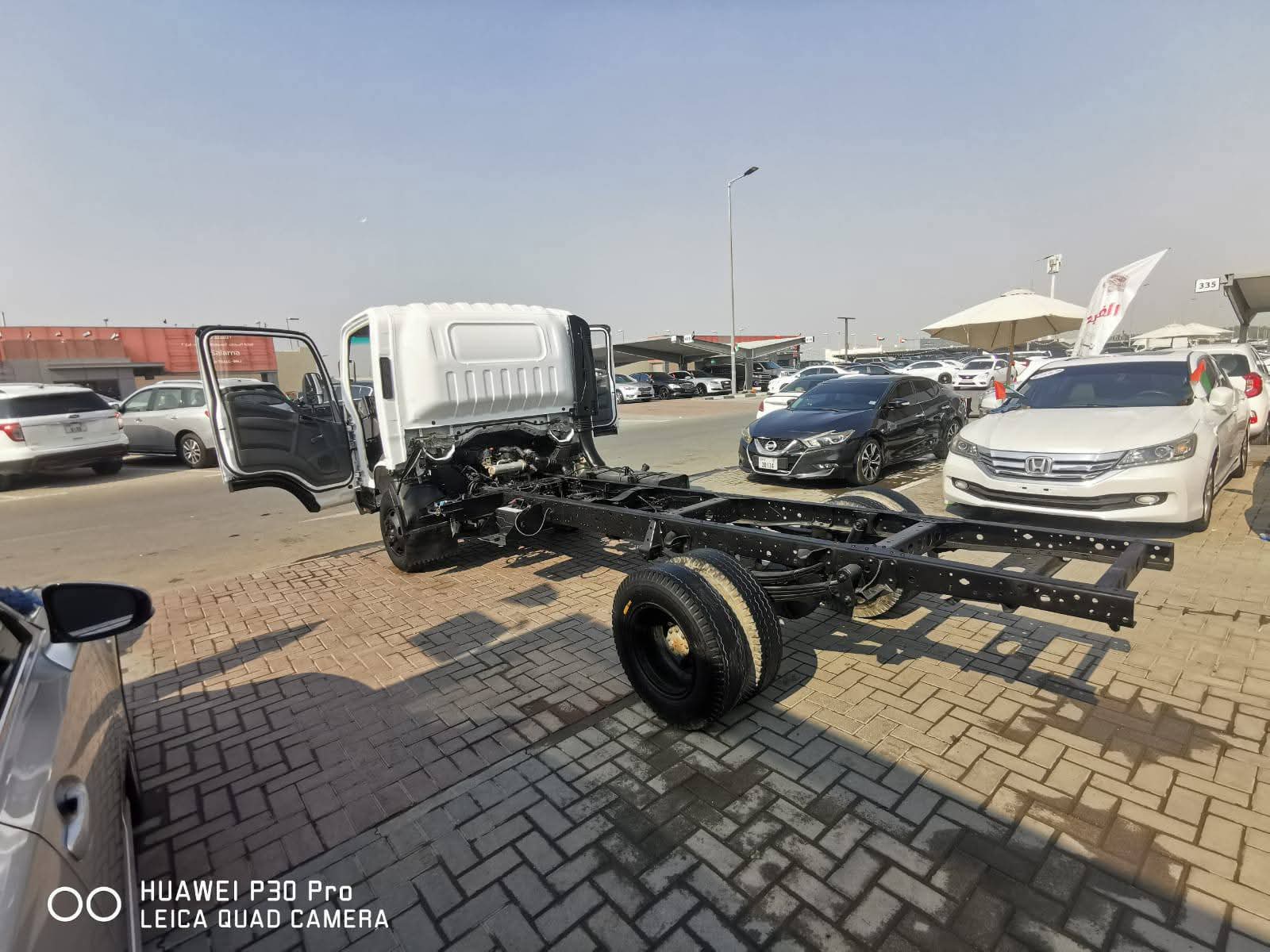 إيسوزو NPR 2016