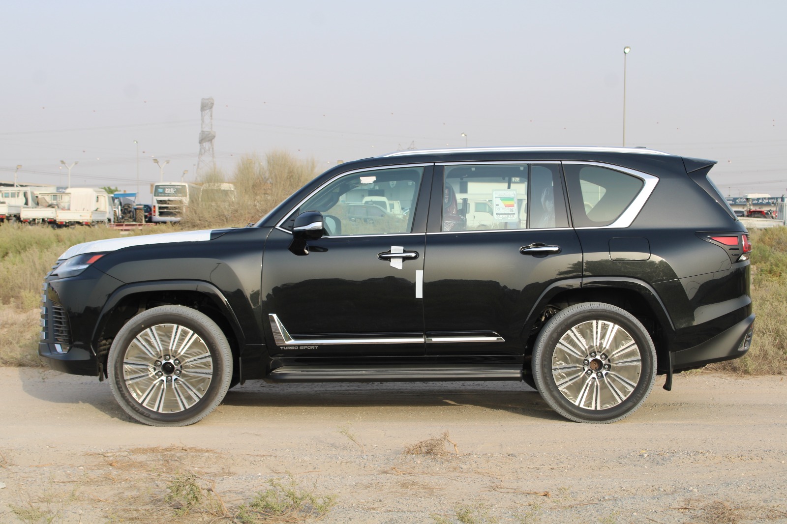 لكزس LX 2025 3.5L