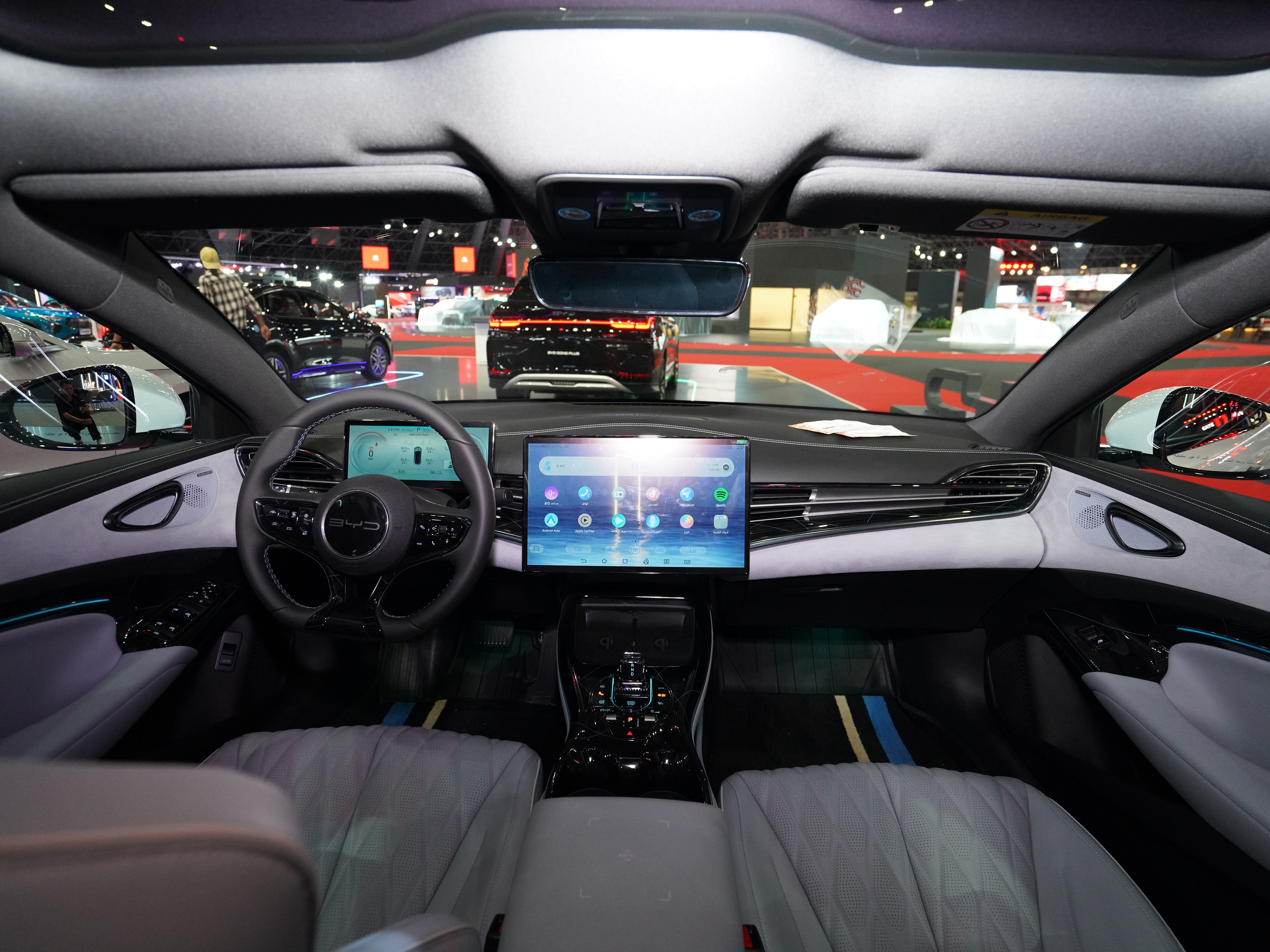 https://gcc-1307444343.cos.accelerate.myqcloud.com/cc/car-image/68d28bae