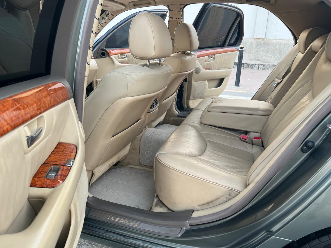 Lexus LS 2005