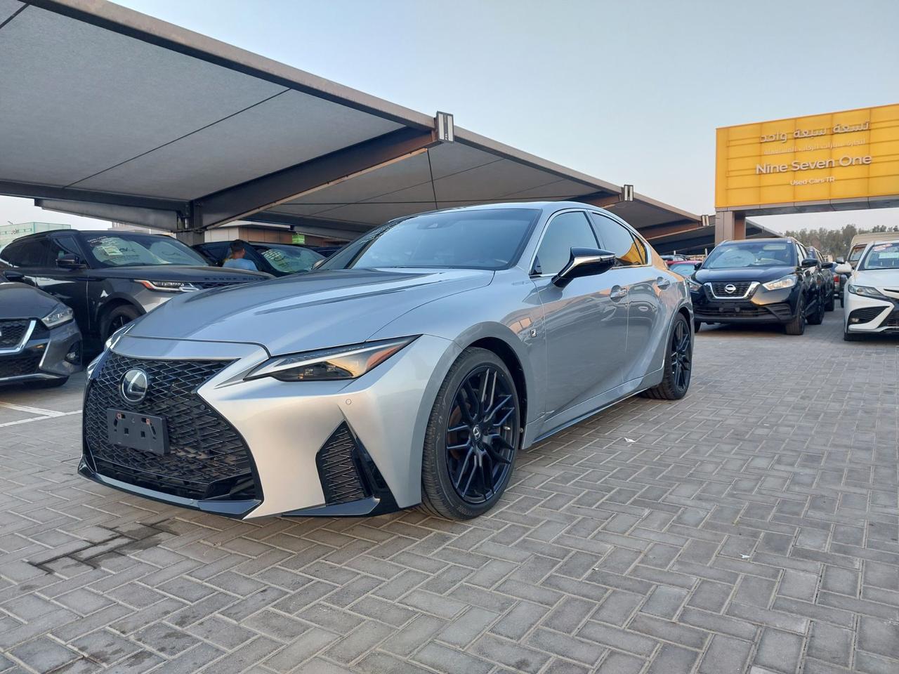 Lexus IS 2021