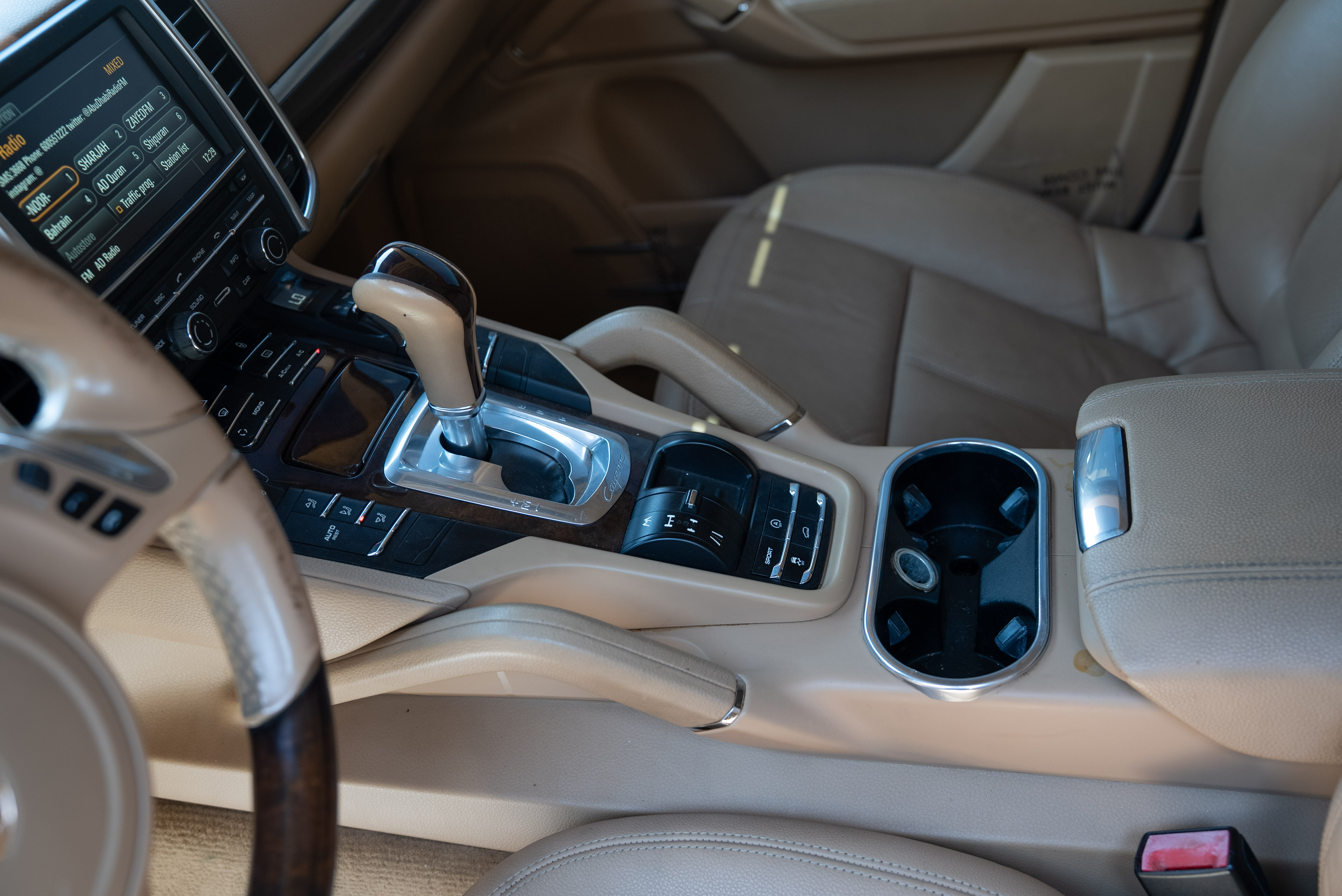 https://gcc-1307444343.cos.accelerate.myqcloud.com/cc/car-image/6fa766ed