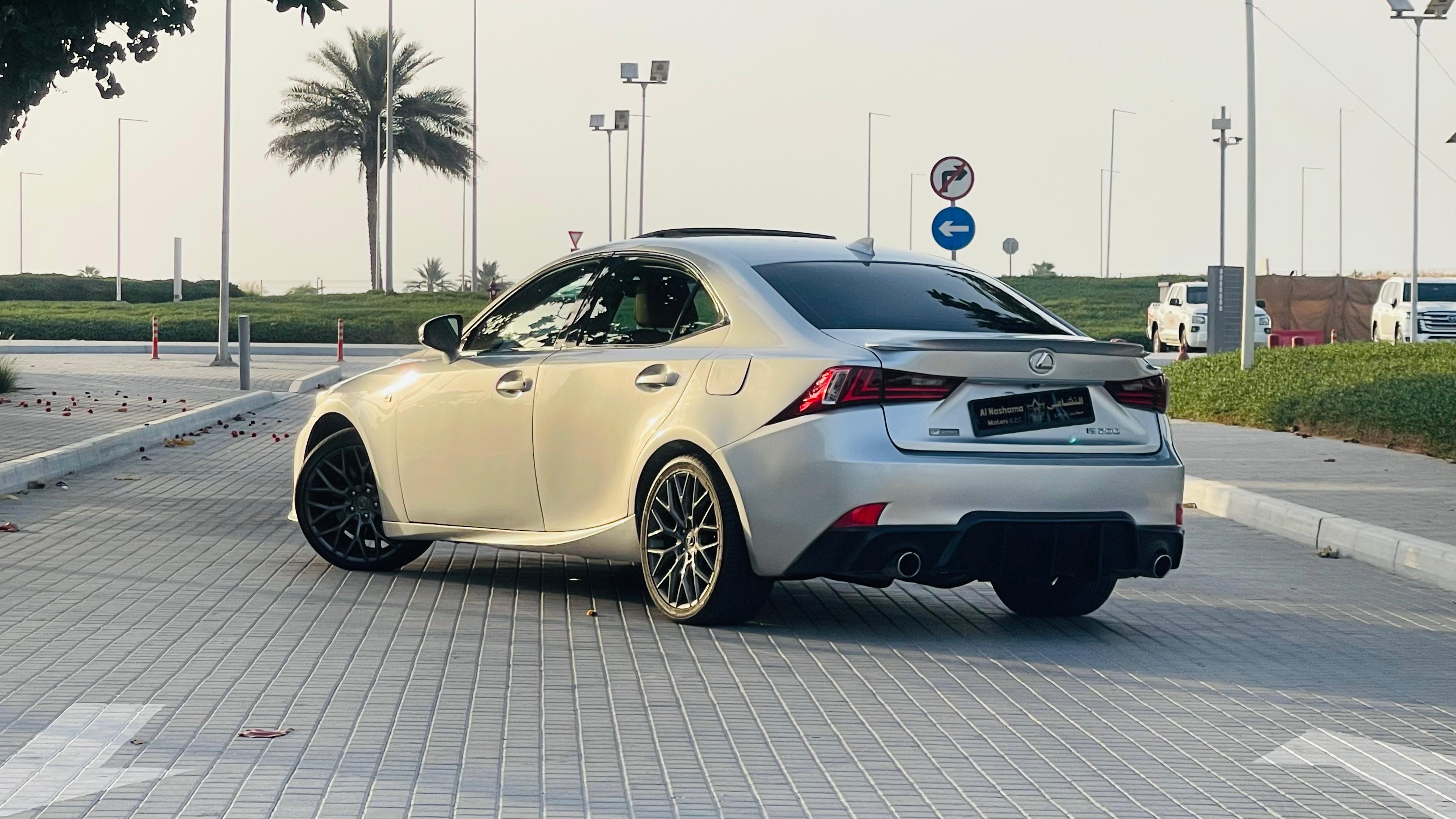 لكزس RC F 2016