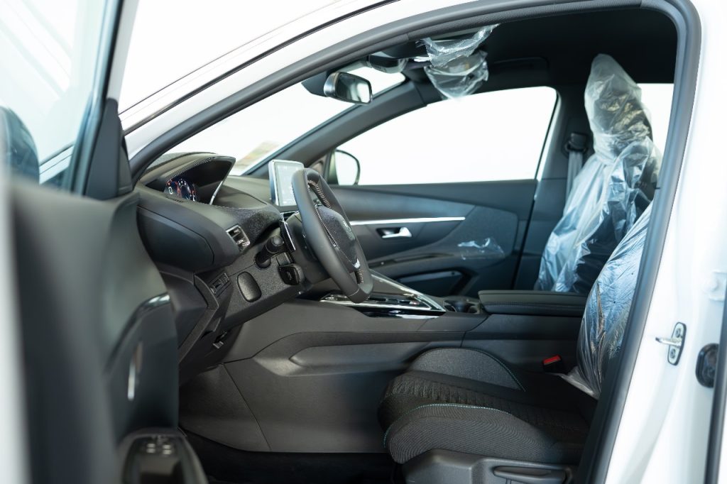 Peugeot 3008 2025 1.6L
