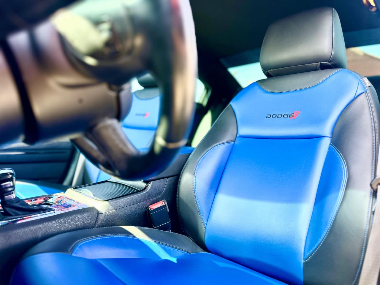 دودج تشارجر 2018