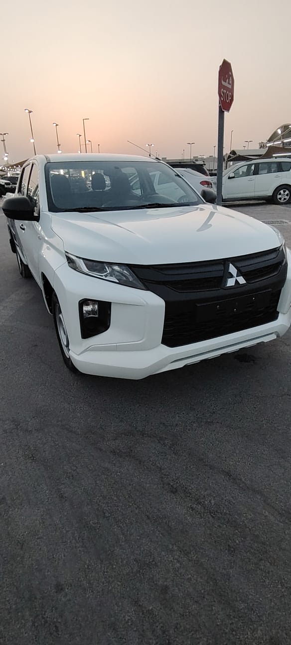 Mitsubishi L200 2022