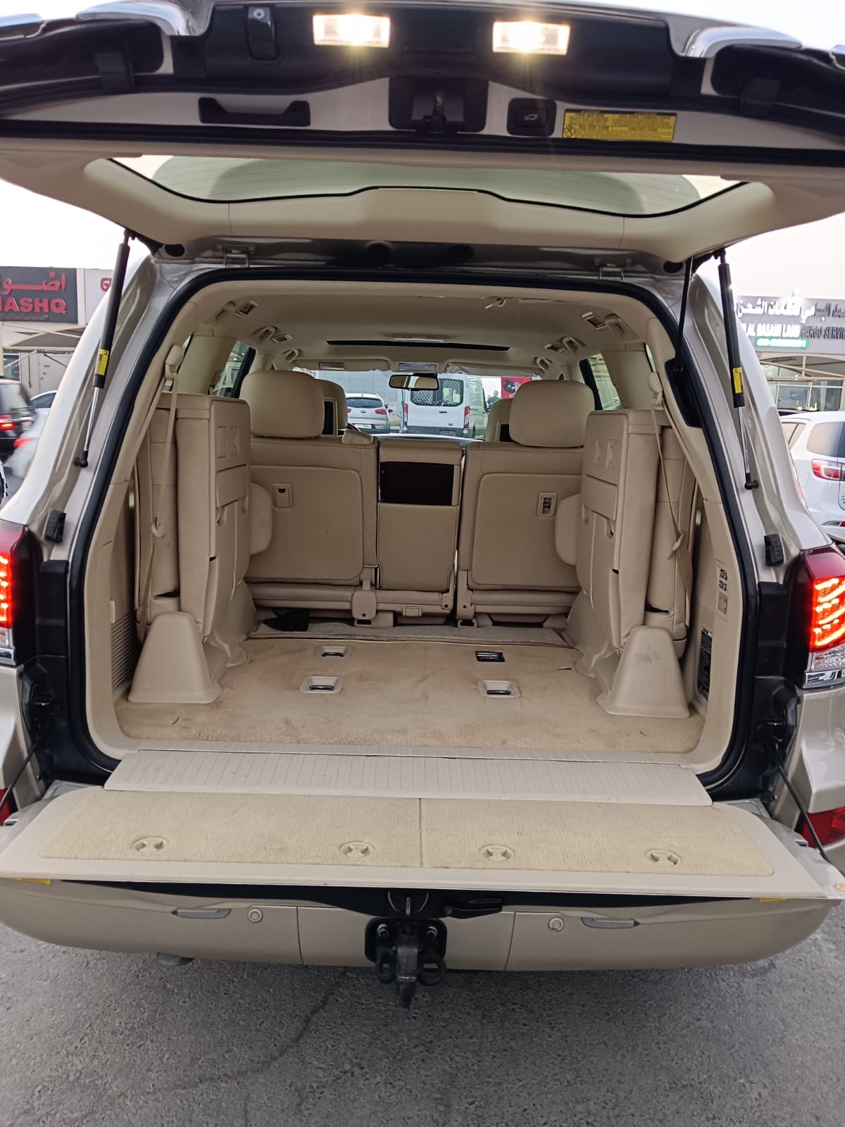 Lexus LX 2013 5700L