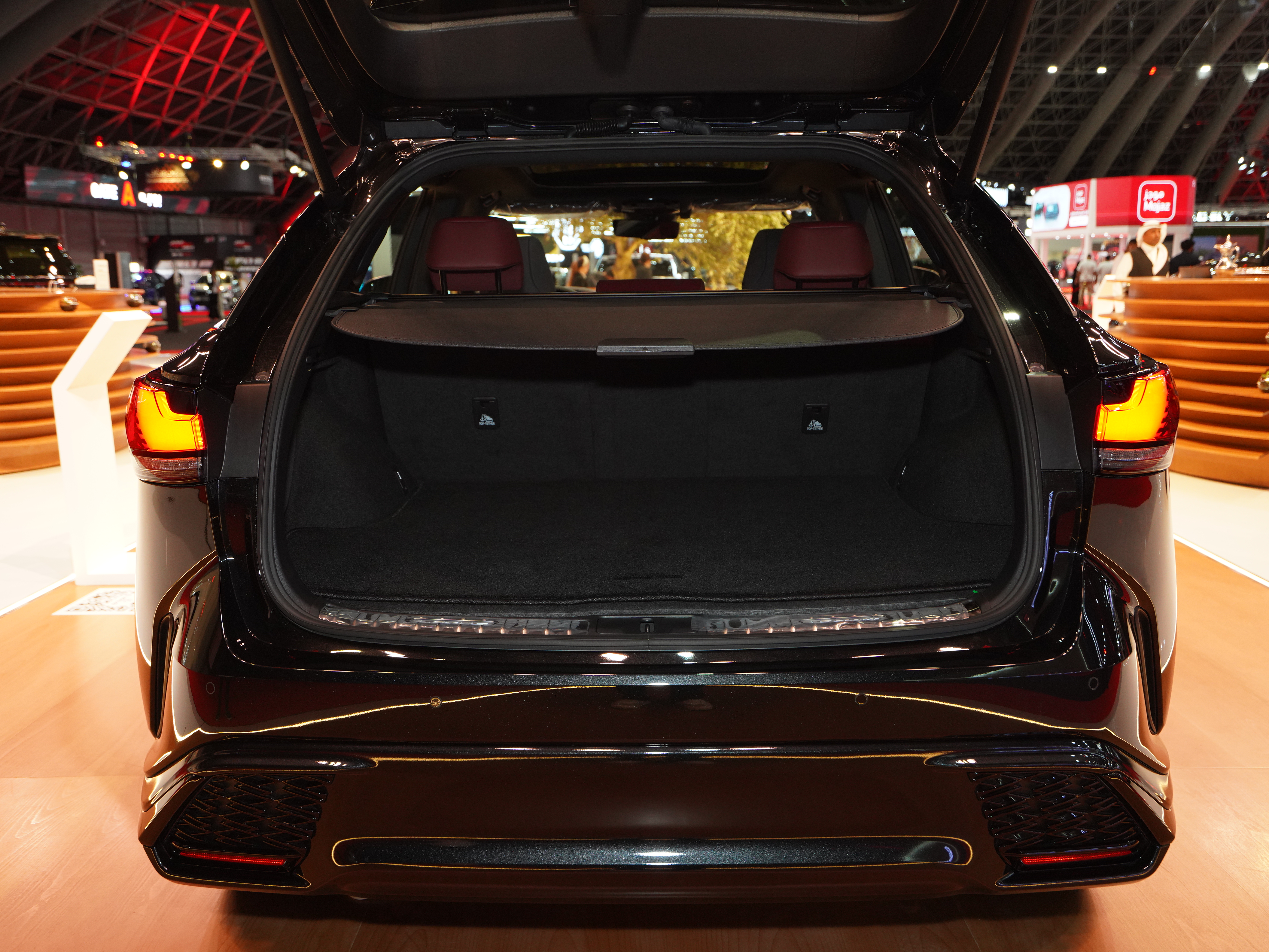 https://gcc-1307444343.cos.accelerate.myqcloud.com/cc/car-image/7a536310